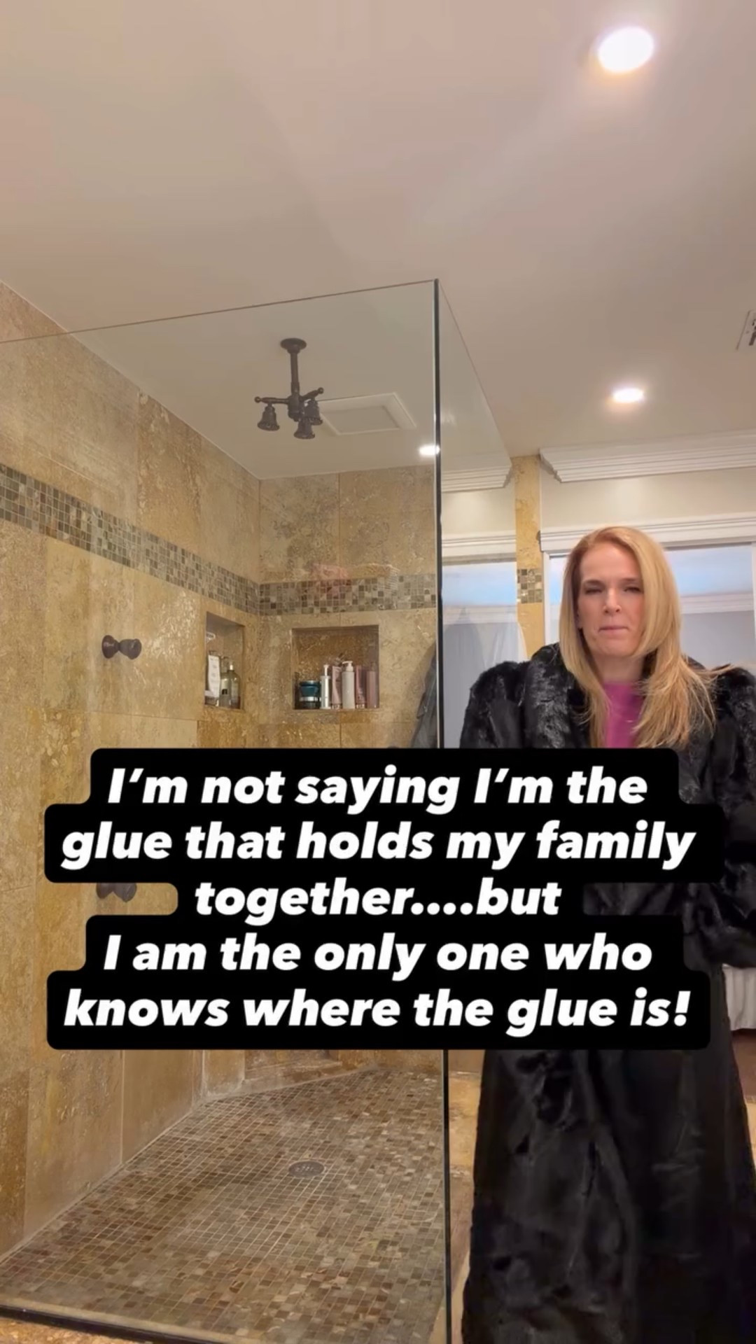 Can you relate??? 
#mom #openyoureyes #itisright #whereis #cantfindit