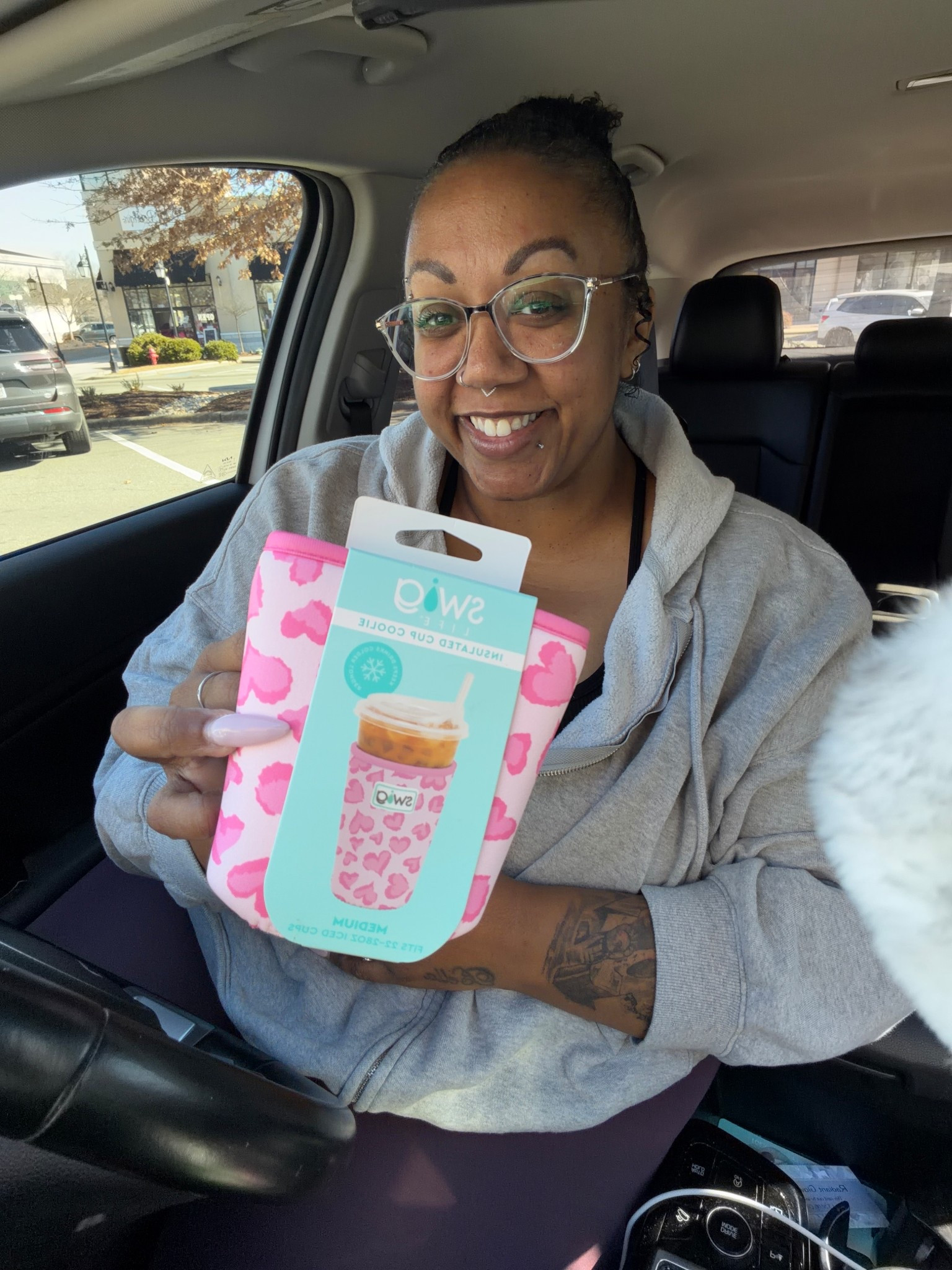 Snagged my cutie little SWIG coozie just in time for vday 😍😋

#LTKdayinmylife #LTKmomlife #LTKValentine