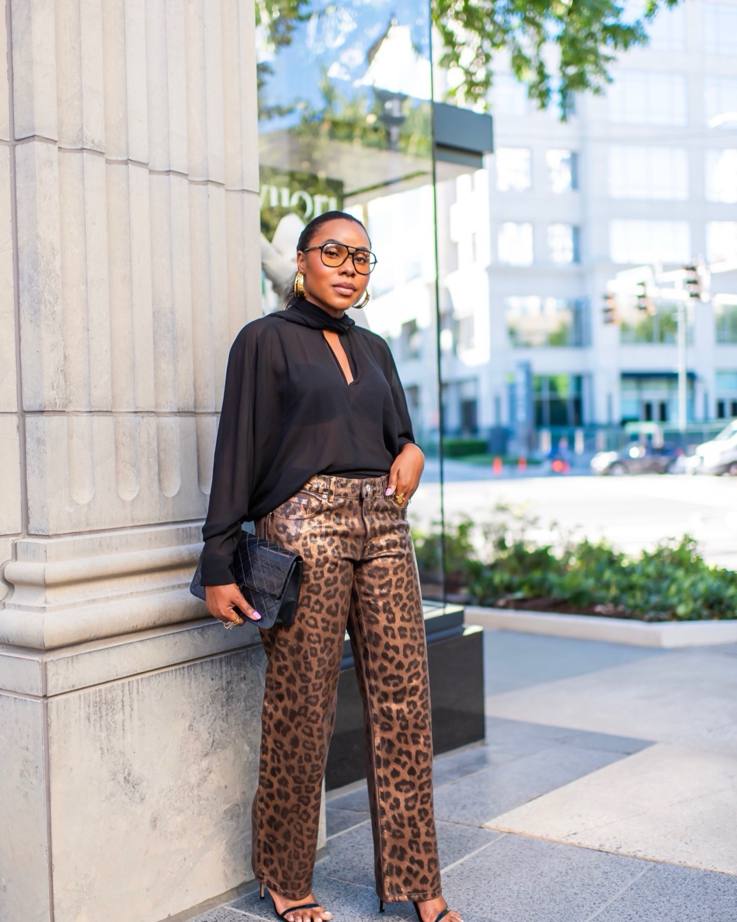 Went up a size bcos of my thighs, wear your regular size. This is an 8, usually a 6. 

Turns out the 🐆 jeans weren’t the problem afterall…

Linked my entire look, see my profile for details.

#atlantainfluencer  fall fashion,  animal  print,