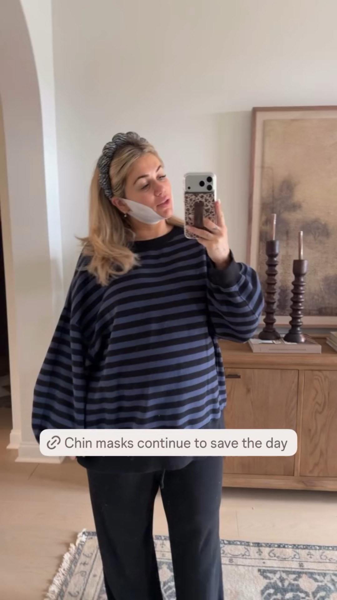 Love these chin masks from Amazon! 
They make me feel snatched after I wear👏🏼 Aerie crew is sold out in this color but they have some other cute stripe ones 