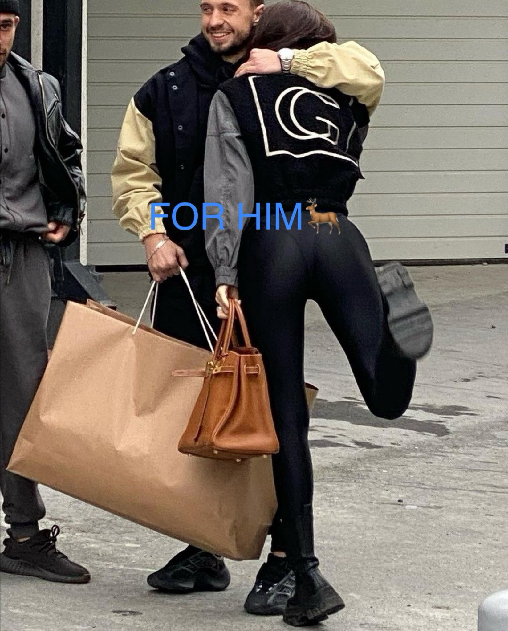 Gifts for him because he’s difficult 🤧🫶🏻#giftsforhim 