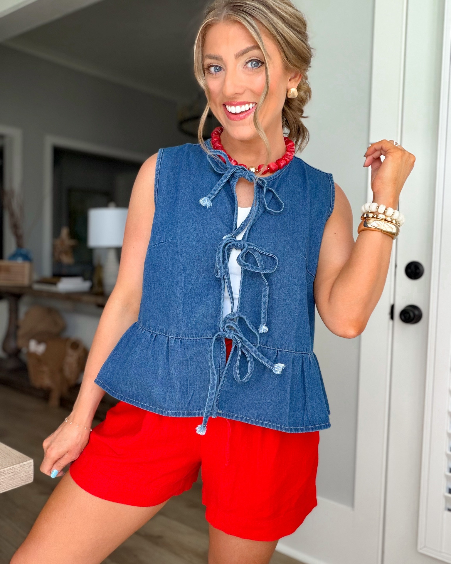 This might be one of my favorite Walmart outfits lately! ❤️ The denim tie-front top gives major boutique vibes, and paired with these bold red shorts, it’s the perfect patriotic-inspired look for summer celebrations, backyard cookouts, and weekend outings. Add a fun statement necklace and these adorable jelly flats, and you’ve got an outfit that looks so much more expensive than it is.

✨ Head-to-toe Walmart
✨ Trendy tie-front details
✨ Perfect for summer holidays
✨ Comfortable and stylish

#WalmartFashion #WalmartStyle #SummerOutfit #AffordableFashion #RedWhiteAndBlueStyle #WalmartFinds #PatrioticStyle #FourthOfJulyOutfit #SummerFashion #FashionOnABudget #WalmartNewArrivals #OOTD

#LTKootd #LTKPetite