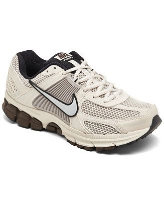 Nike Women's Zoom Vomero 5 Casual Sneakers from Finish Line - Macy's | Macy's