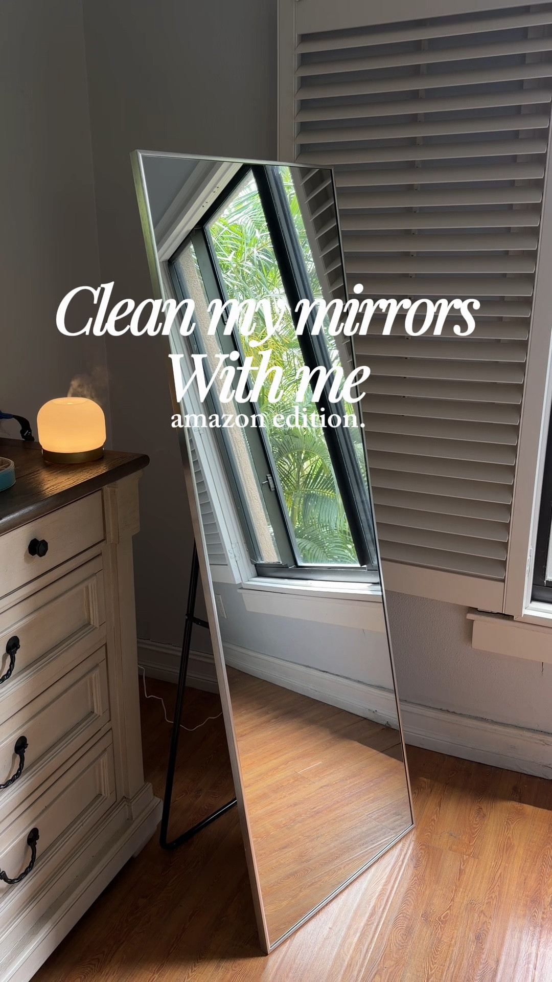 Spring cleaning but make it satisfying ✨
If your mirrors are streaky or covered in pet hair, this Amazon combo is the fix.
No lint, no streaks, just clean girl energy 💅

#springcleaning #amazonfinds #cleaninghacks #homeessentials

#LTKHome #LTKvlog #LTKstorytime