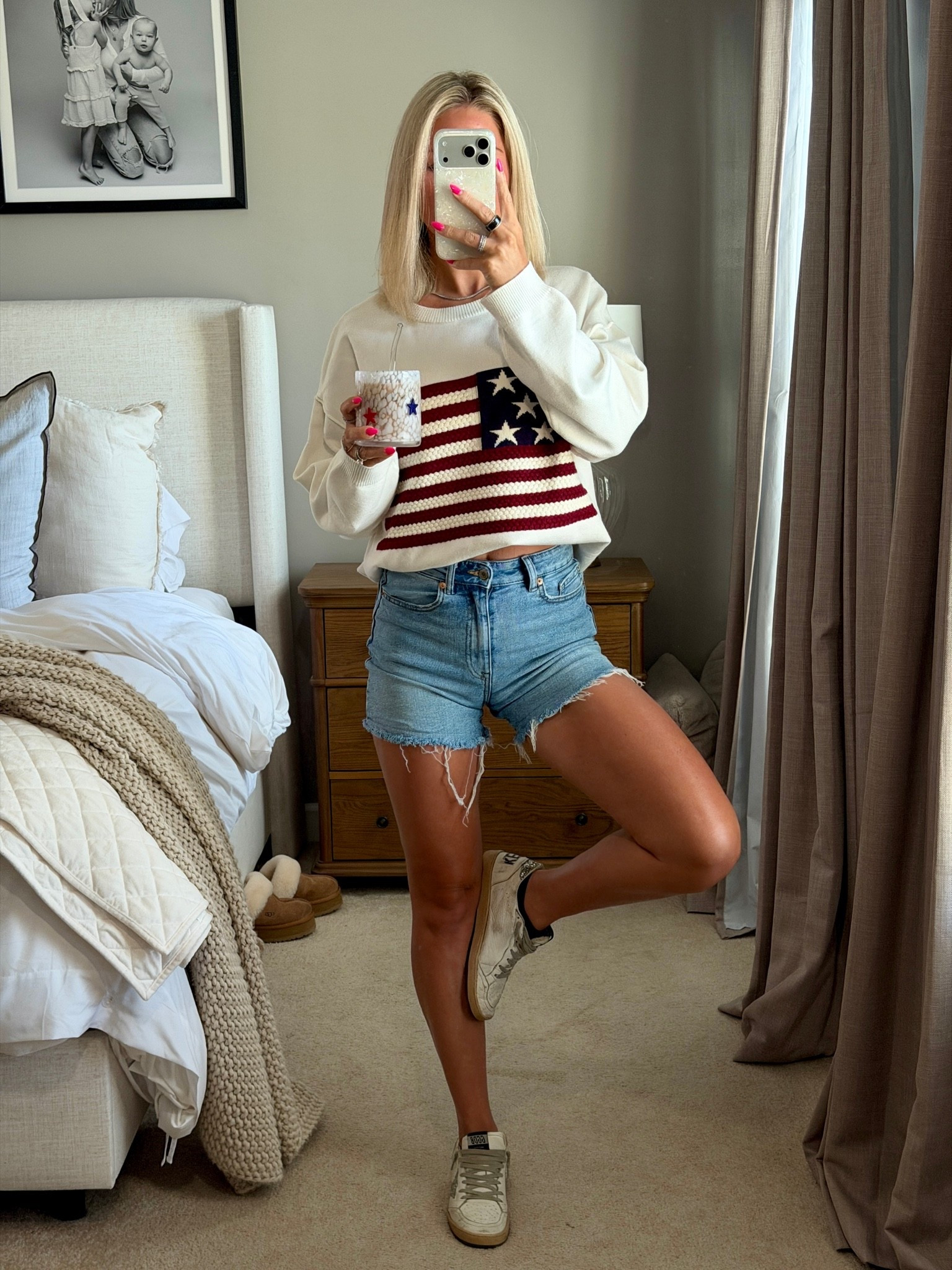 Wearing a medium in top and 26 in shorts 🇺🇸✨

#LTKmomlife #LTKootd #LTKxAbercrombie