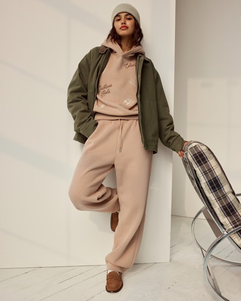 High Rise Sunday Barrel Sweatpant | Abercrombie & Fitch (US)