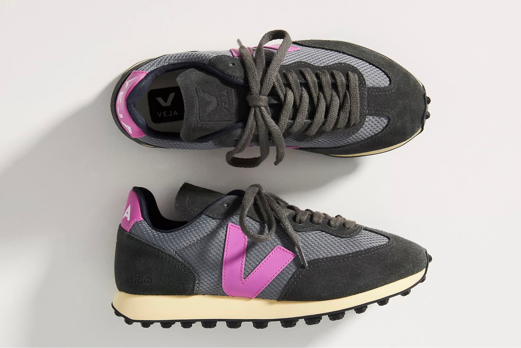 Veja Rio Branco Sneakers

#LTKshoecrush #LTKfit #LTKFind