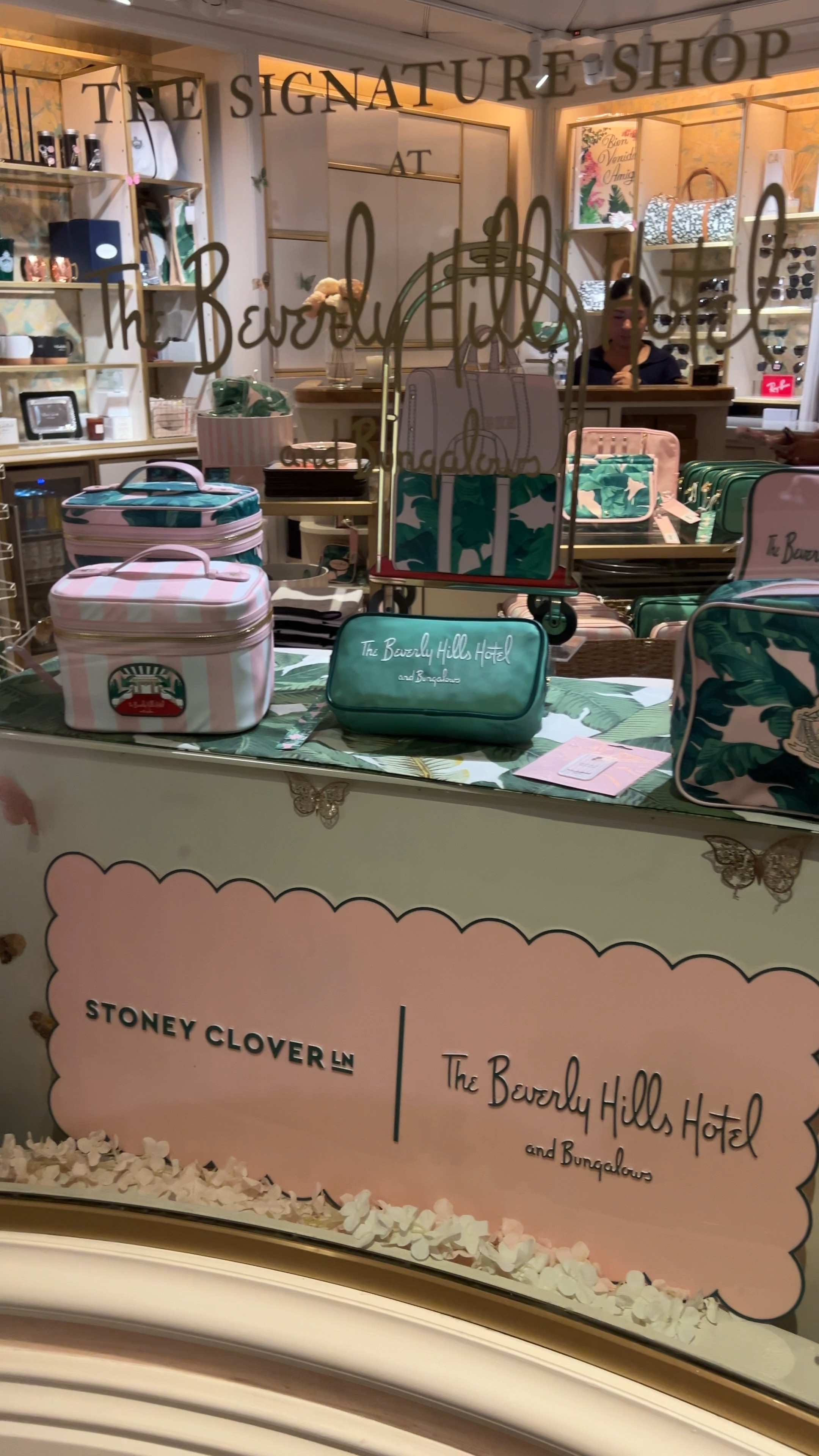 Stoney Clover Lane x The Beverly Hills Hotel collaboration 🍃💕🌴

#LTKFindsUnder100 #LTKItBag #LTKTravel