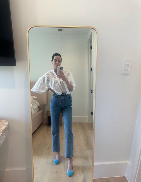 Casual spring outfit inspo!🤍


Causal spring outfit. Spring fashion. Causal outfit. Jeans and a white top. White blouse.

#LTKstyletip #LTKSeasonal