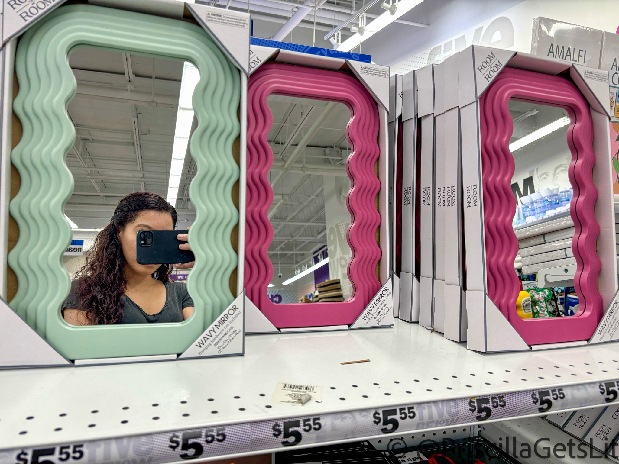 In love with these wavy mirrors 😻 

#LTKFindsUnder50 #LTKBeauty