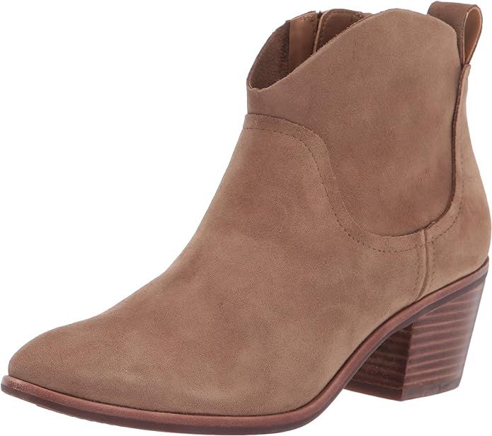 UGG Women's Kingsburg Ankle Boot | Amazon (US)