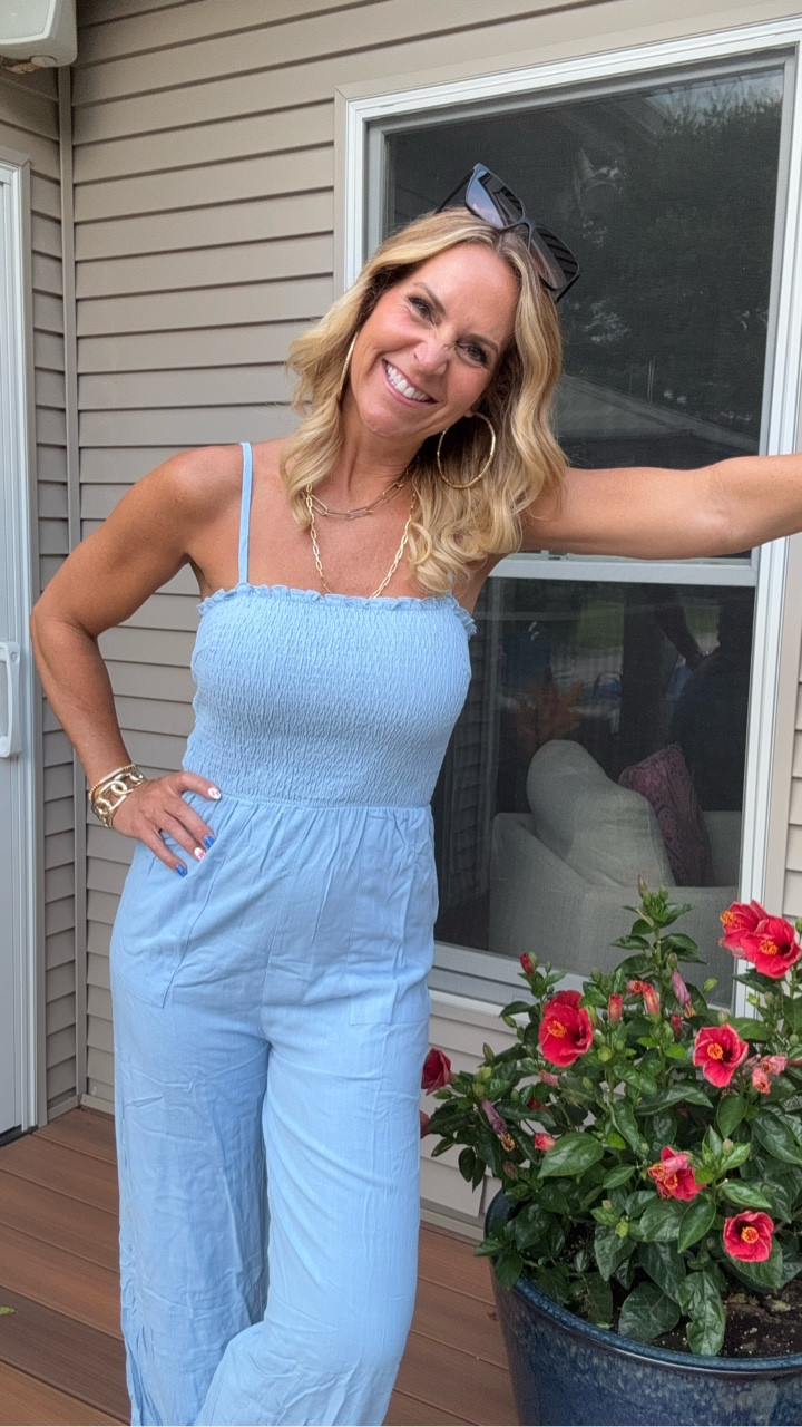 This one goes out to all the shorties! Seriously, if you are petite all around this jumpsuit is definitely for you! Amazon recommended a small for me, but  I would definitely recommend sizing up! I needed a medium.
-
-
Summer jumpsuit, vacation style, comfortable summer outfits

#LTKTravel #LTKFindsUnder50 #LTKPetite