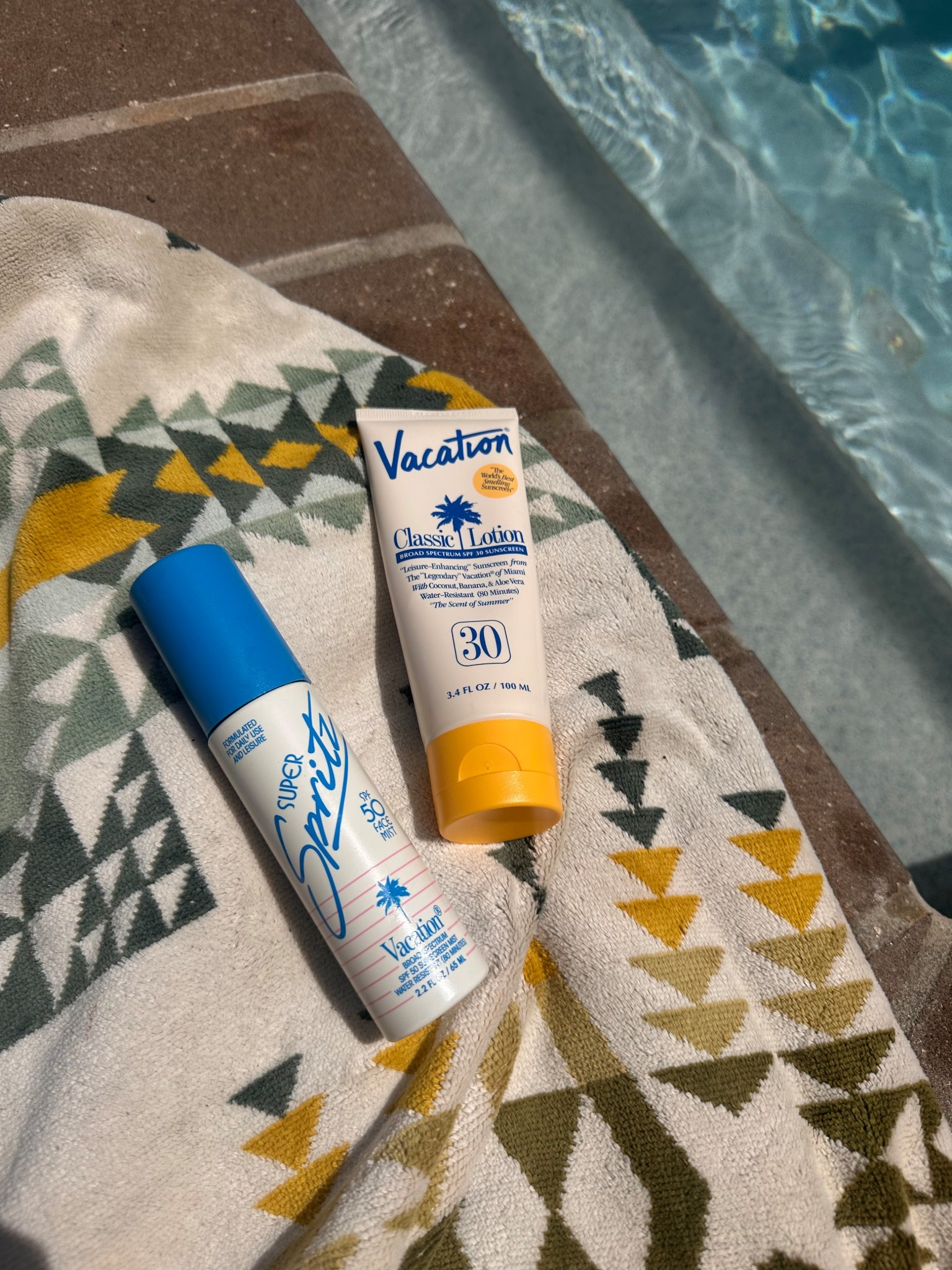 The smell of Vacation sunblock >>

Pool days, lake, summer 2025