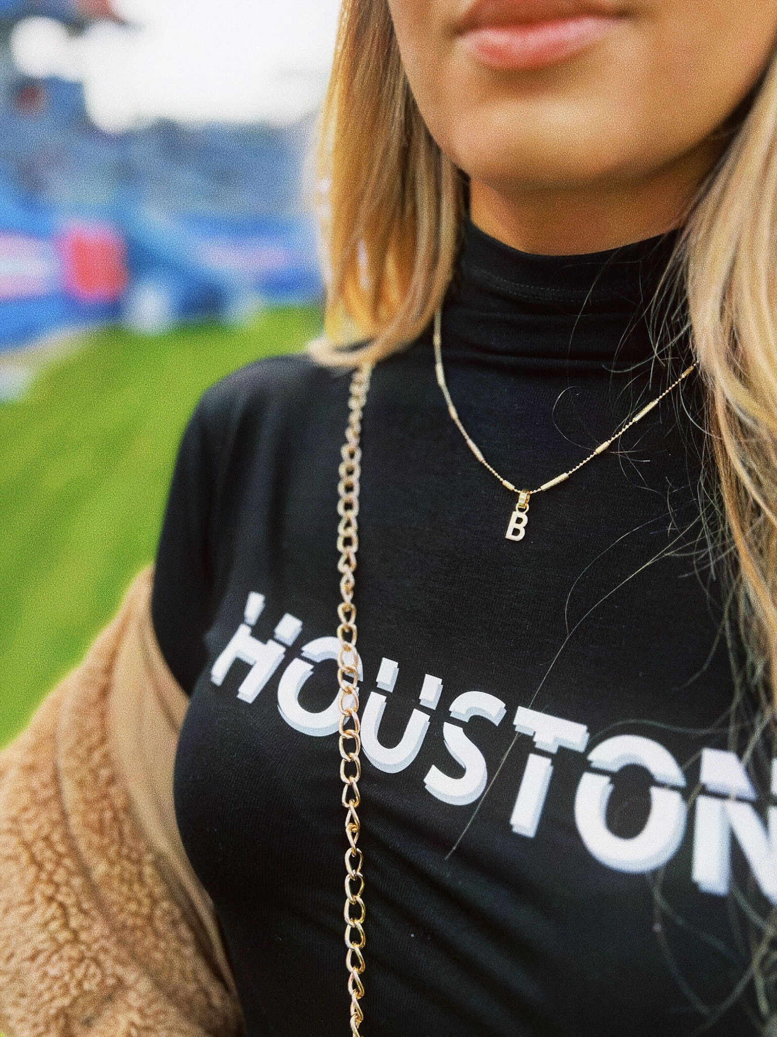 Gold layer necklace with initial 🖤

#LTKHoliday #LTKGiftGuide