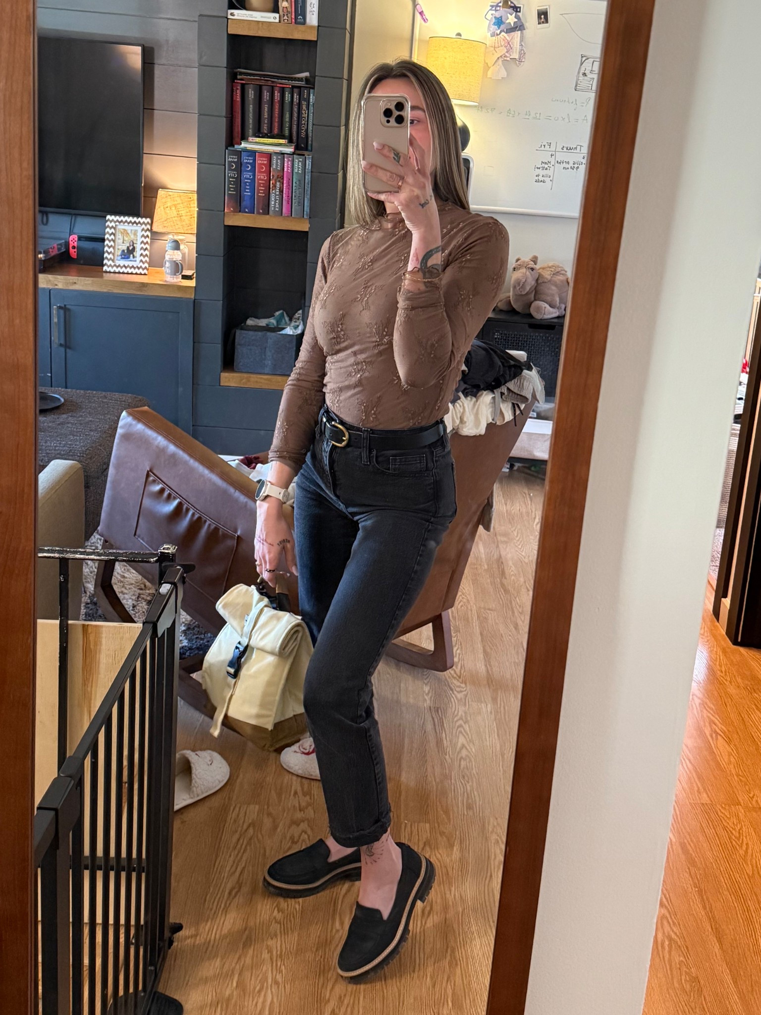 Women’s office OOTD, workwear, lunchbox, lace layer, accessories 

#LTKWorkwear #LTKStyleTip #LTKFindsUnder50