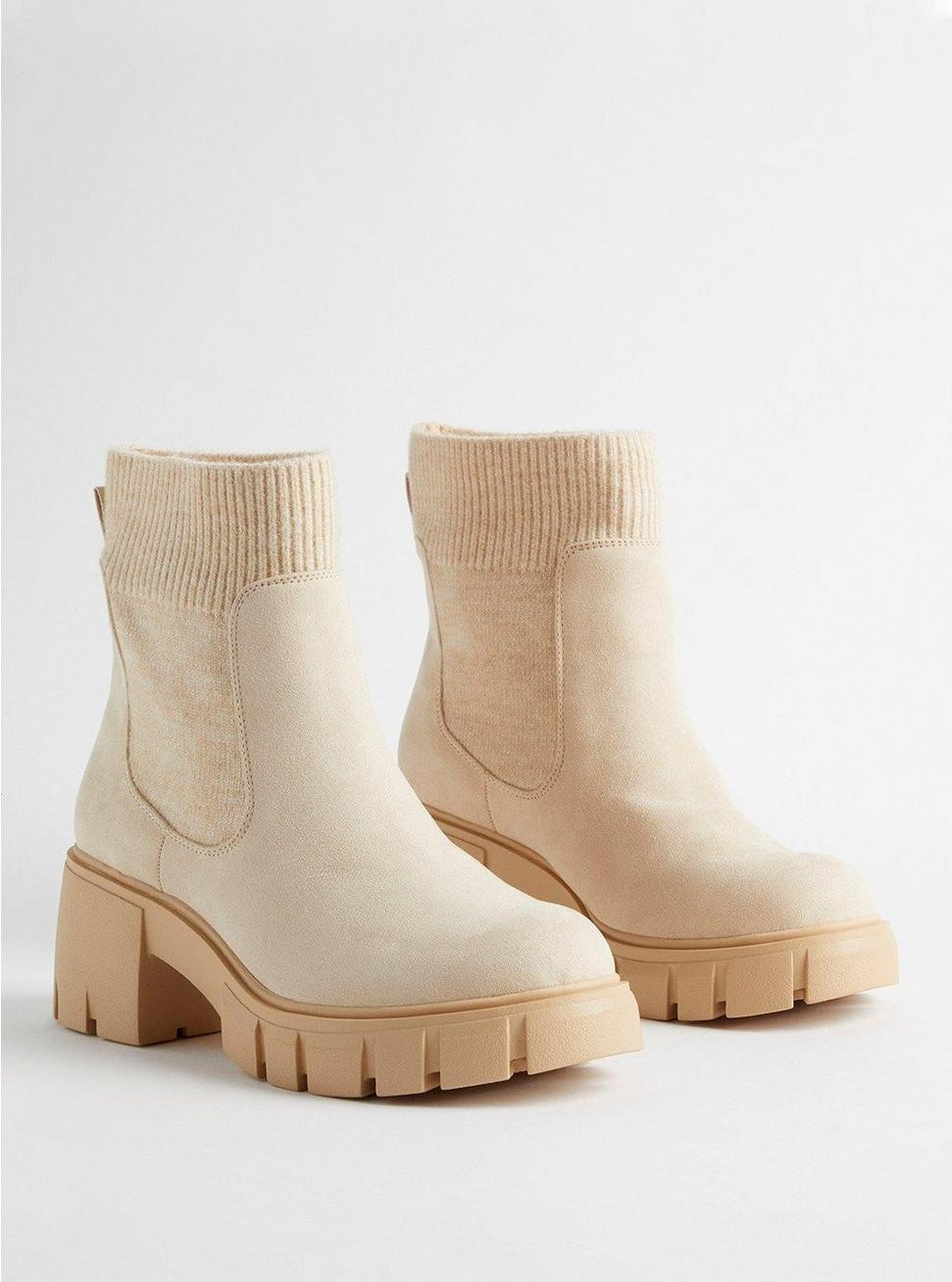 Sweater Gore Chelsea Boot (WW) | Torrid (US & Canada)