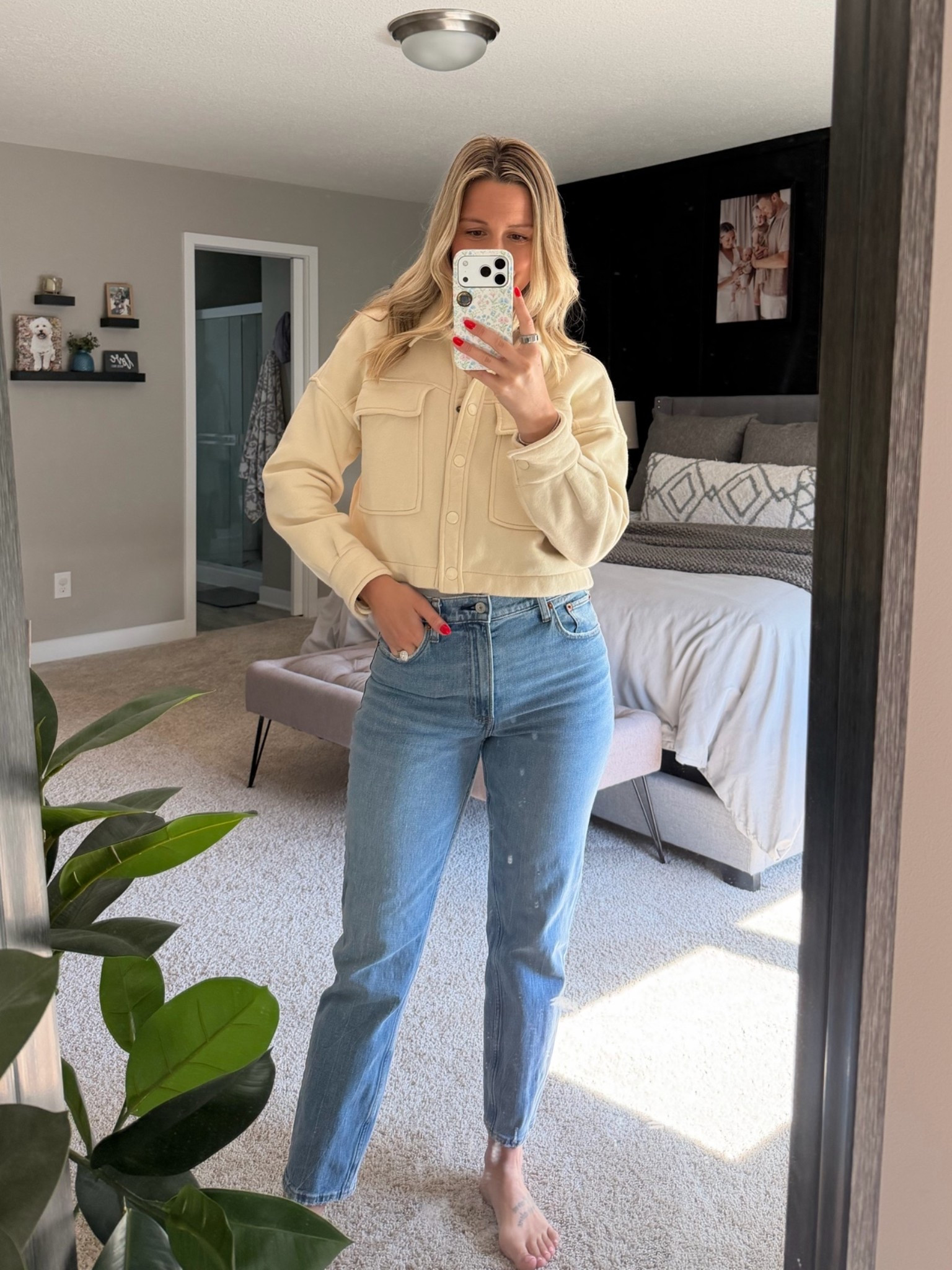 today’s ootd

#LTKootd #LTKmomlife