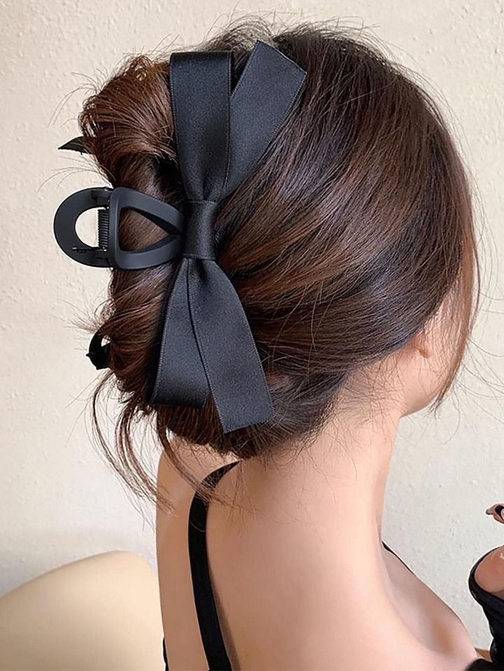 1pc Women Solid Bow Decor Fashionable Hair Claw For Daily Life | SHEIN