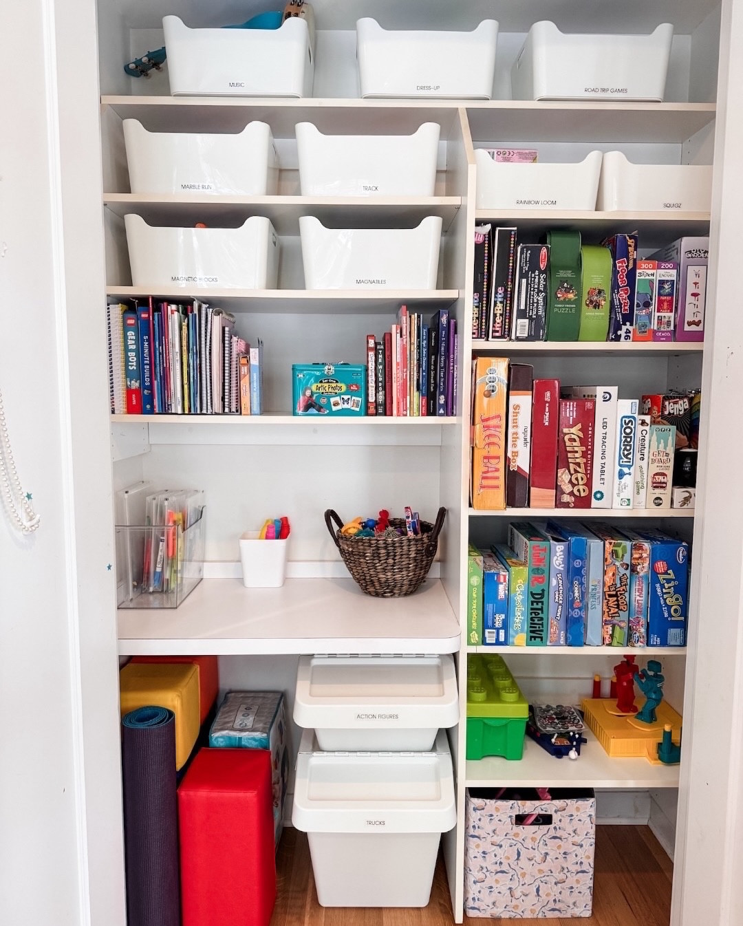 We like big bins and we cannot lie! 
⠀⠀⠀⠀⠀⠀⠀⠀⠀
Because when kids can see it, grab it, and put it back, playrooms practically organize themselves!
⠀⠀⠀⠀⠀⠀⠀⠀⠀
A few of our go-to playroom organizing tips:
⠀⠀⠀⠀⠀⠀⠀⠀⠀
✔️ Use large, clearly labeled bins to simplify clean-up (bonus points if you use photo labels for littles)
✔️ Stick to a neutral color palette to reduce visual clutter
✔️ Group toys by category for easy resets
✔️ Store puzzles and board games vertically (like books on shelves) or reduce them down in size by storing them in labeled vinyl bags
✔️ Choose bins that grow with your kids (hello, longevity)
⠀⠀⠀⠀⠀⠀⠀⠀⠀
The result? A functional playroom that works for kids and parents!
⠀⠀⠀⠀⠀⠀⠀⠀⠀
Want the exact bins we use and love? Head to our LTK where we’ve done the organizing homework for you and linked our favorite playroom storage bins.