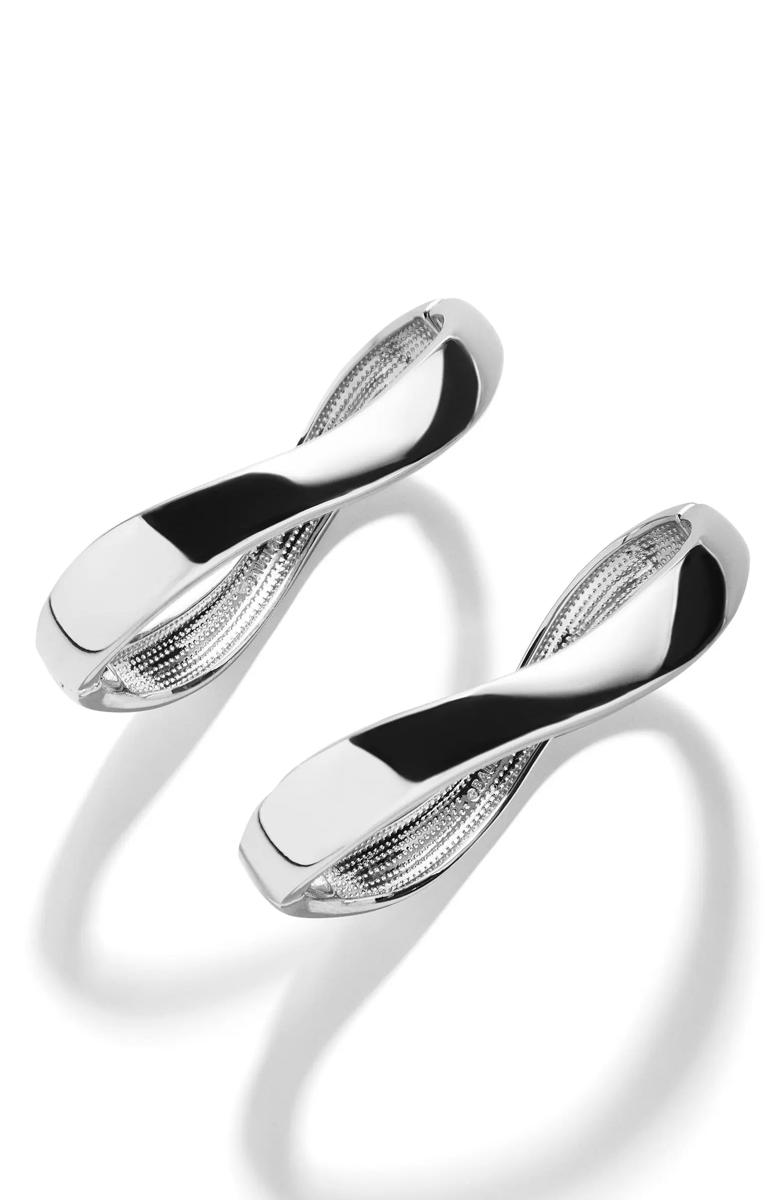 Tiana Set of 2 Wavy Bangle Bracelets | Nordstrom