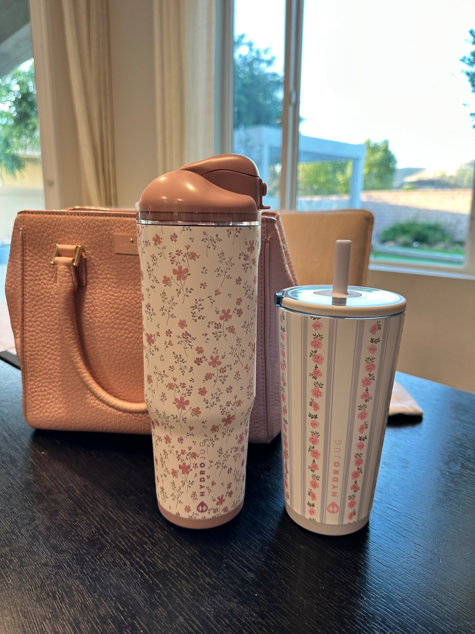 Cup(s) of the day #cotd 

Hydrojug Ease 2o in Magnolia and my Everday Tumbler in Primrose 

#LTKOver40 #LTKActive #LTKootd