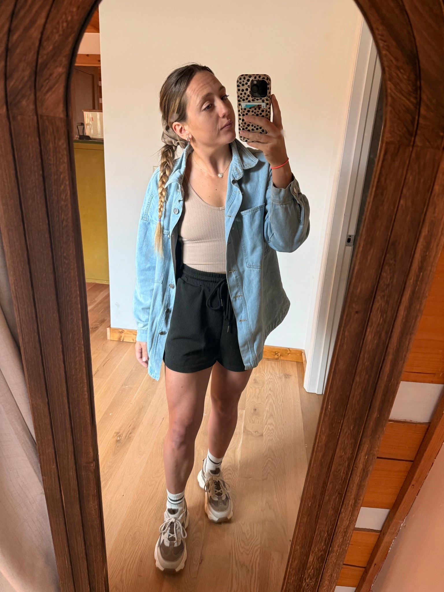 Easy mom outfit for those long errand days with the kids! 

#LTKFindsUnder50 #LTKActive #LTKPetite