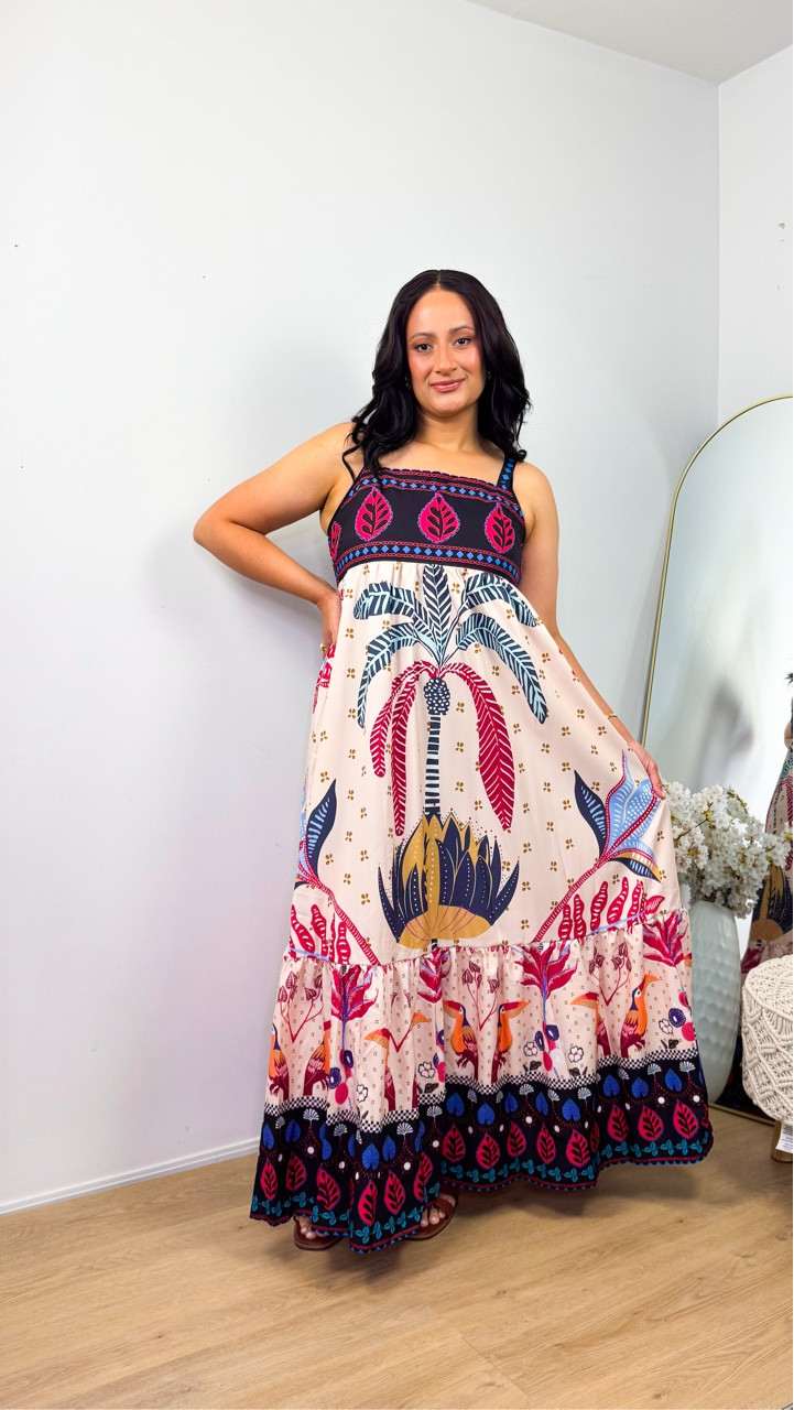 Found the perfect Summer Vacation dress 👗 💃 
I love a good maxi dress because they are easy to wear, style and comfortable. 
Also this is under $30 ‼️

To shop Comment Link and I will send you a DM! 
Also linked on my LTK, click link 🔗 in my bio📍

Follow @allthingscharu for daily midsize fashion finds! 

#summerfashion #summerdress #vacationdress #summervacay #vacayfashion #summeroutfitideas #maxidress #modestdress #midsizeblogger #affordablefashion

#LTKstyletip #LTKsummer #LTKdresses