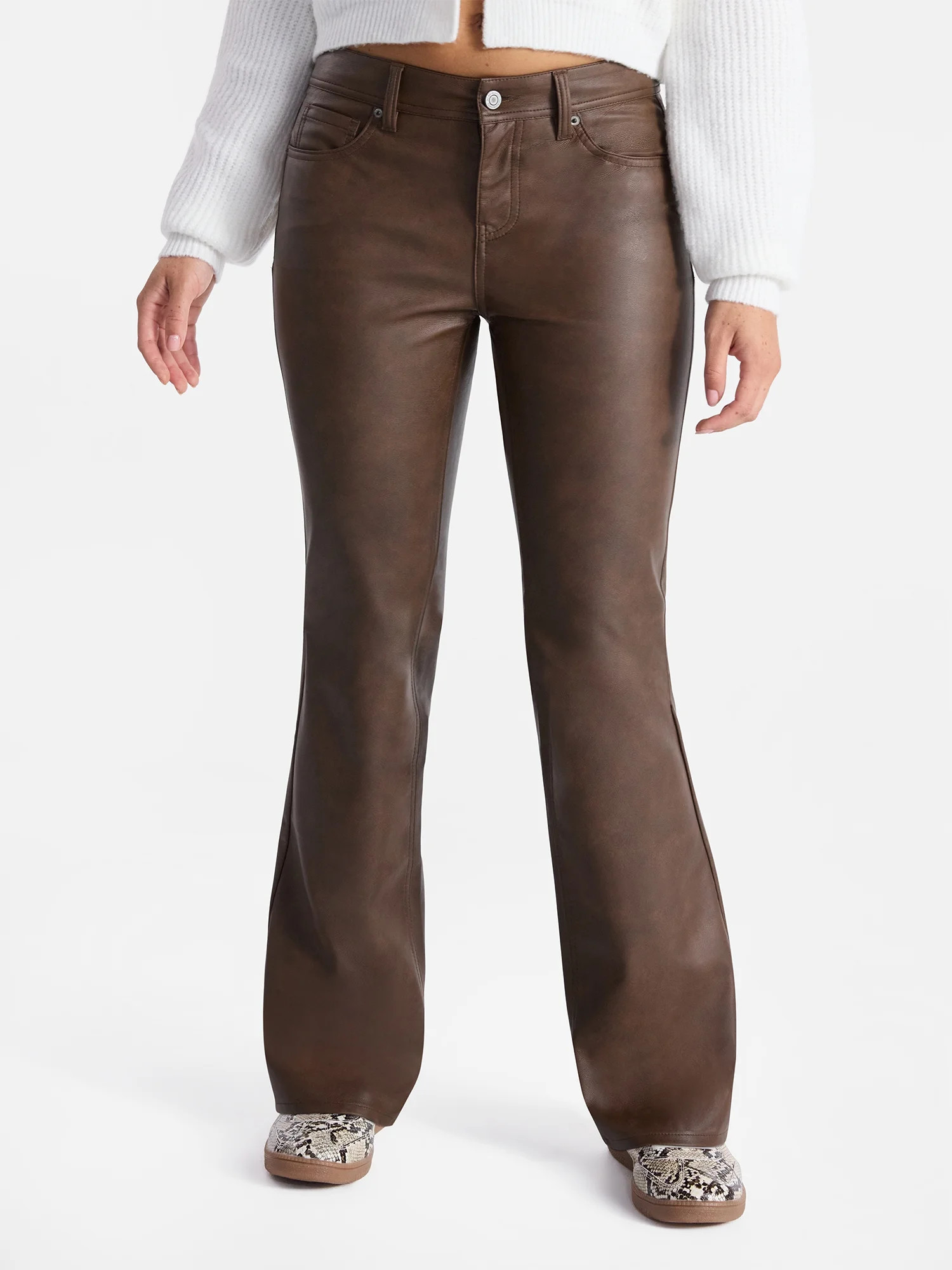 No Boundaries Vintage-Inspired Slim Bootcut Jeans, 32'' Inseam, Women's | Walmart (US)