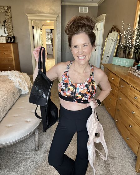 Hands down best sports bra ever! These give the girls the support we all desire!! #CrazyBusyMama 

So many fun colors to choose from!! 

I am a 32 DDD and wearing size: LUXE 

#LTKover40 #LTKfitness #LTKActive