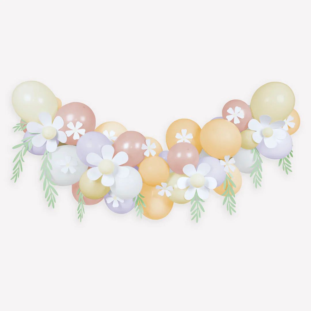 Pastel Daisy Balloon Garland | Ellie and Piper