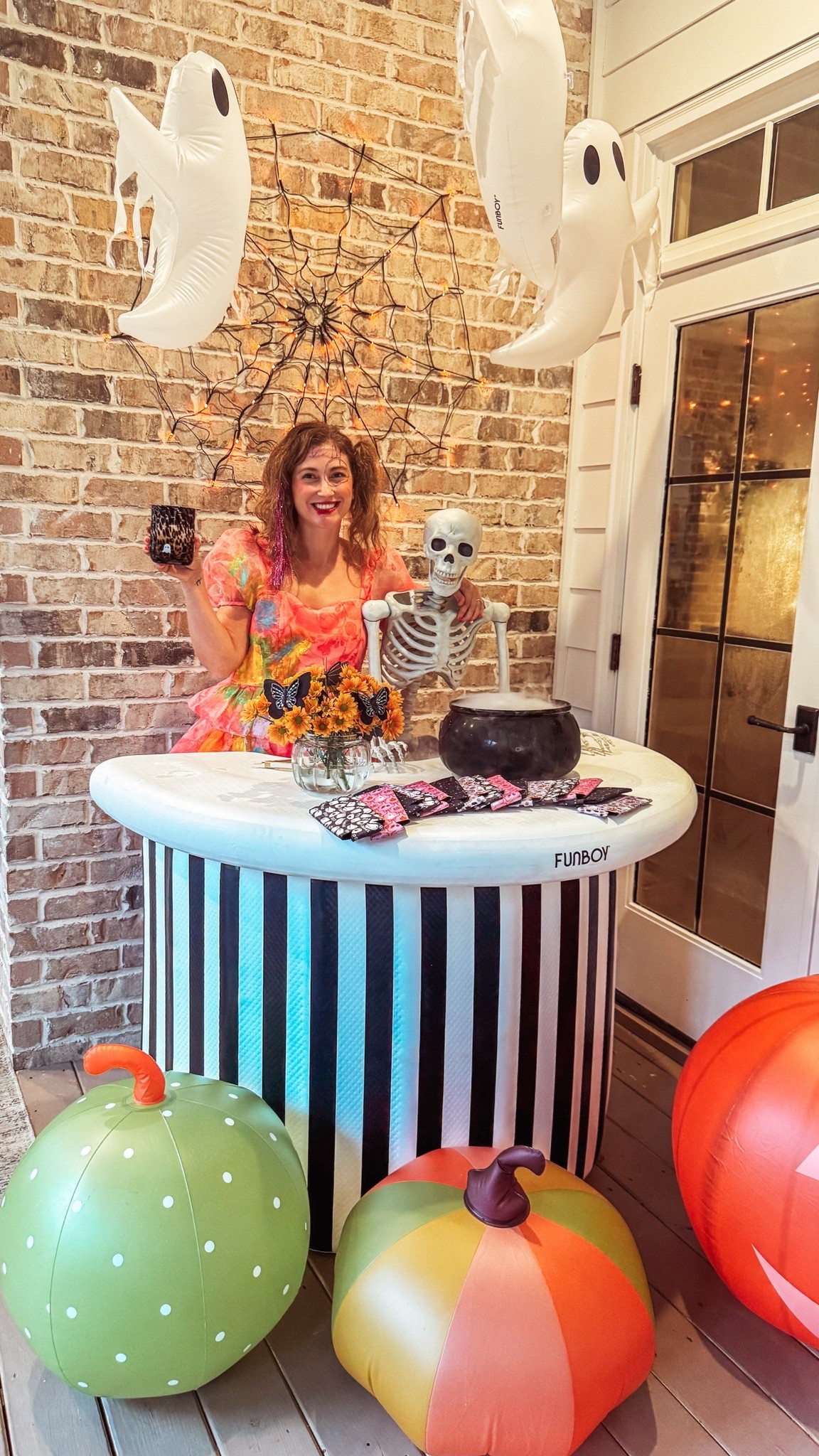 I hosted the most fun Halloween party for my mahjong friends !!! This inflatable bar was so handy and sturdy!!