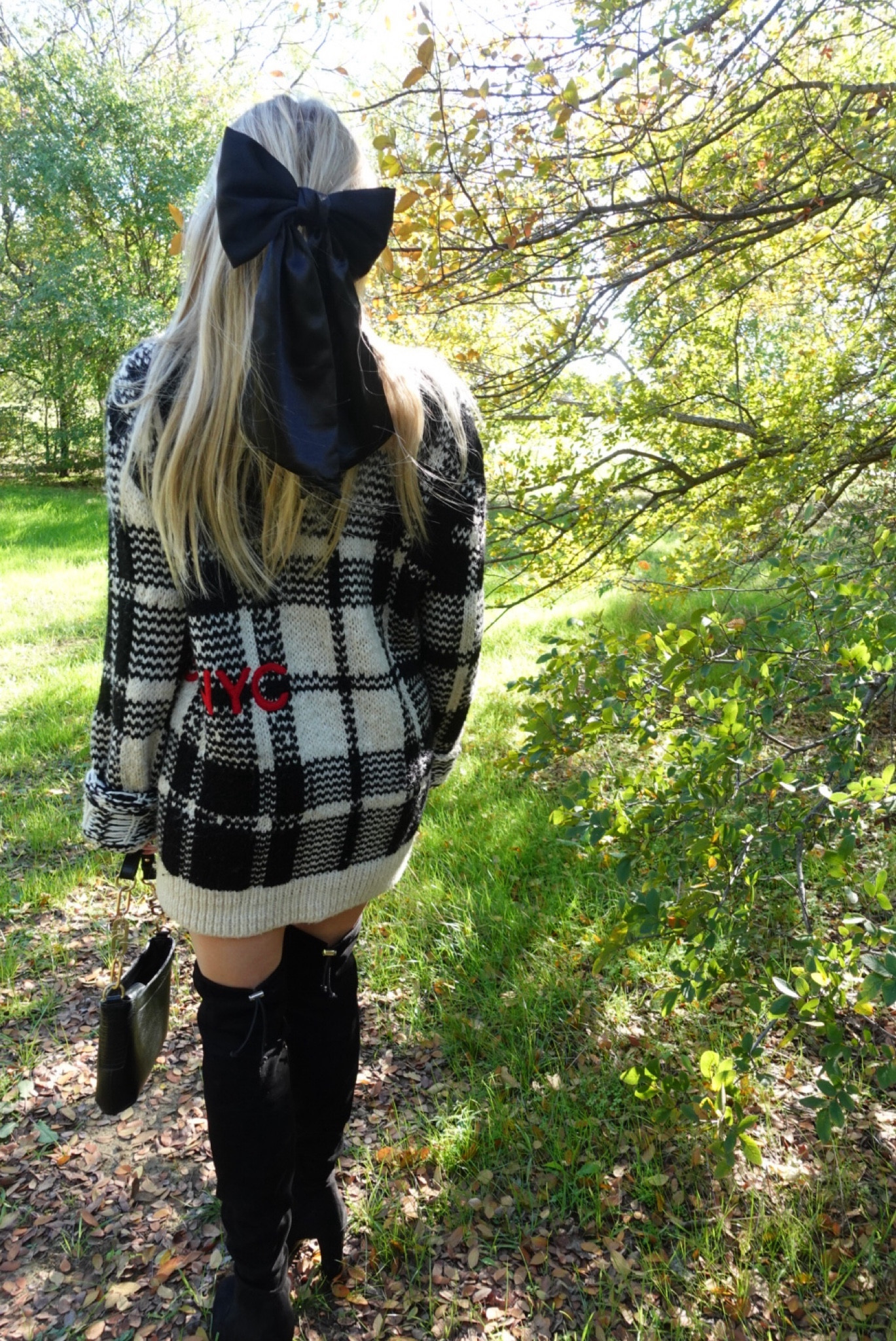 Accessories to this adorable winter fit🍂(found similar boots!)

#LTKshoecrush #LTKHoliday #LTKfindsunder100