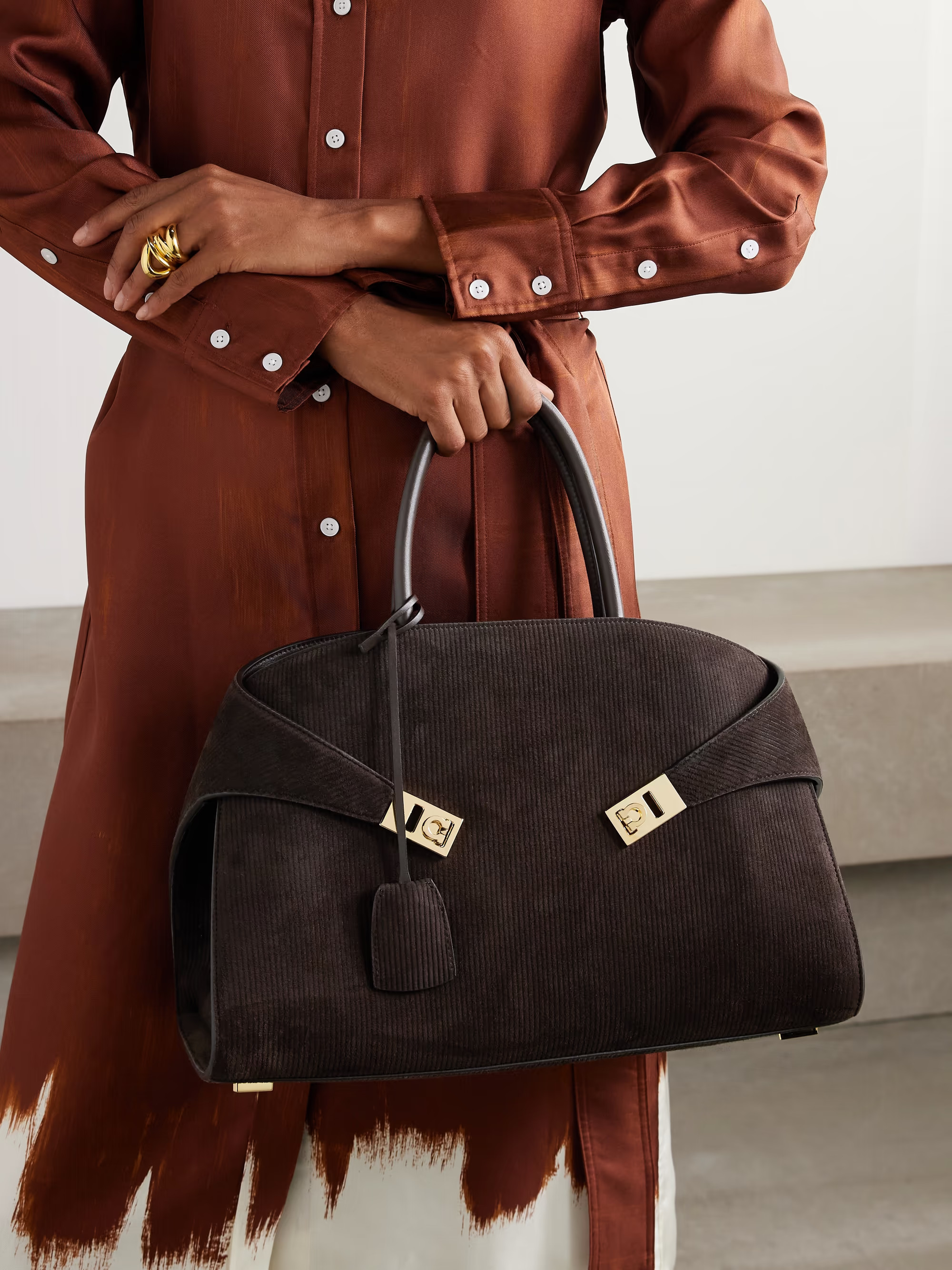 Hug medium leather-trimmed ribbed-suede tote | NET-A-PORTER (UK & EU)