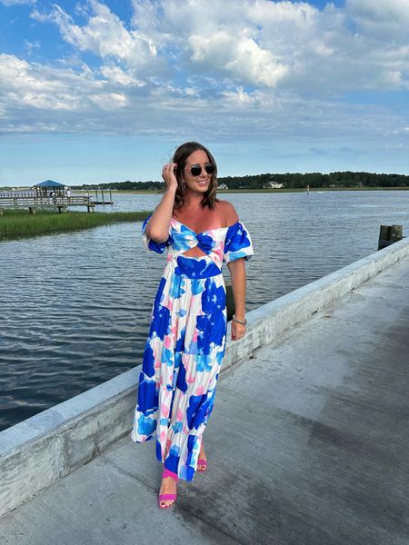 One of my favorite Amazon finds this month! The perfect dress for vacation!

Summer dress, vacation dress, vacation outfit, maxi dress, amazon find 

#LTKStyleTip #LTKShoeCrush #LTKTravel