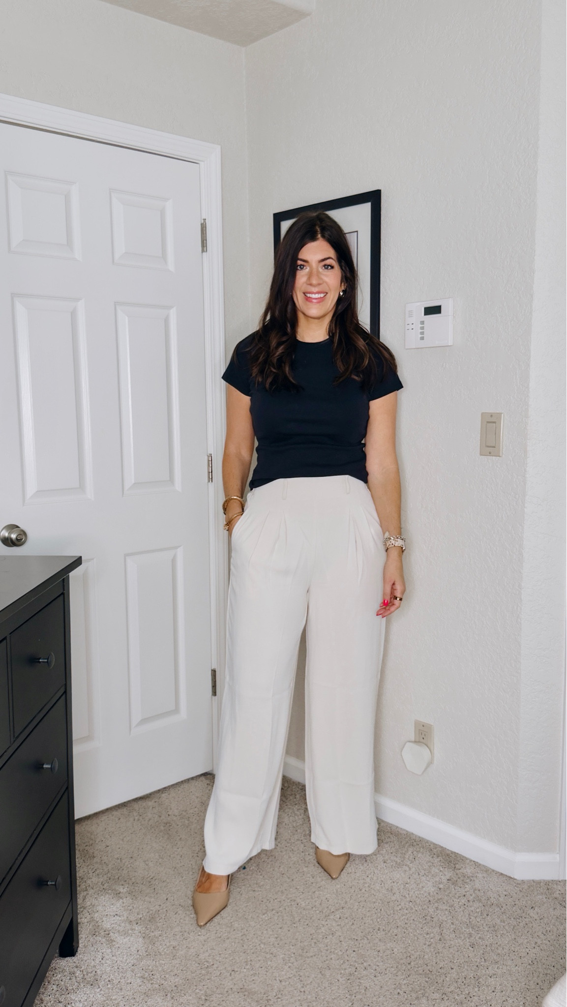 Medium tee
Large long wide leg trouser 

#LTKSaleAlert #LTKTall #LTKMidsize