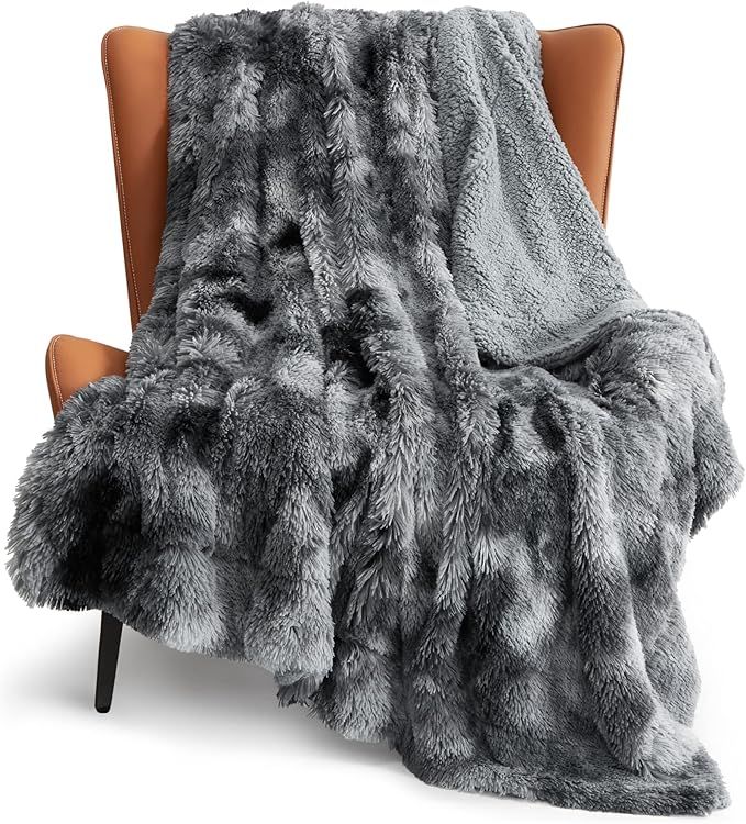 Amazon.com: Bedsure Faux Fur Throw Blanket Grey - Tie-dye Fuzzy Fluffy Super Soft Furry Plush Dec... | Amazon (US)