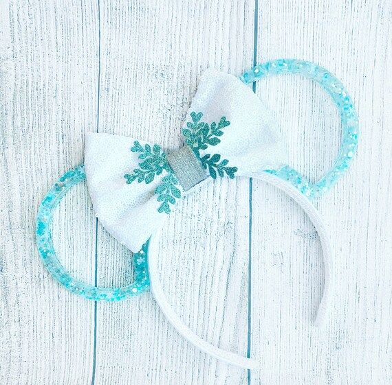 Snowflake Minnie Ears Hoop Minnie Ears Resin Minnie Ears | Etsy | Etsy (US)