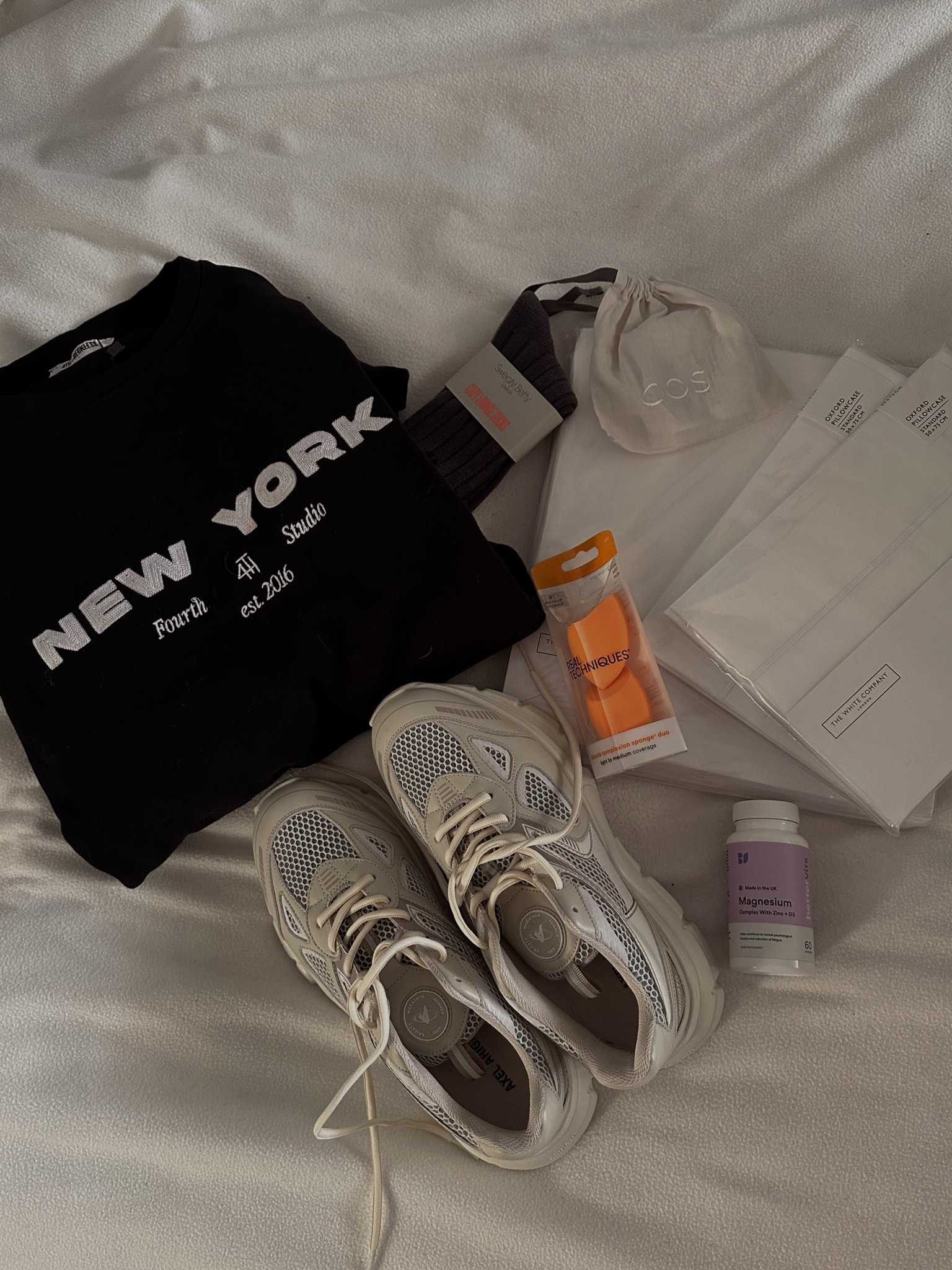 Just some of my Christmas gifts! I thought I would share and link below! I always ask for things I really need or have spotted that I love! I am sure you guys will as well! 

#LTKGift 



#LTKbeauty #LTKfindsunder100 #LTKeurope