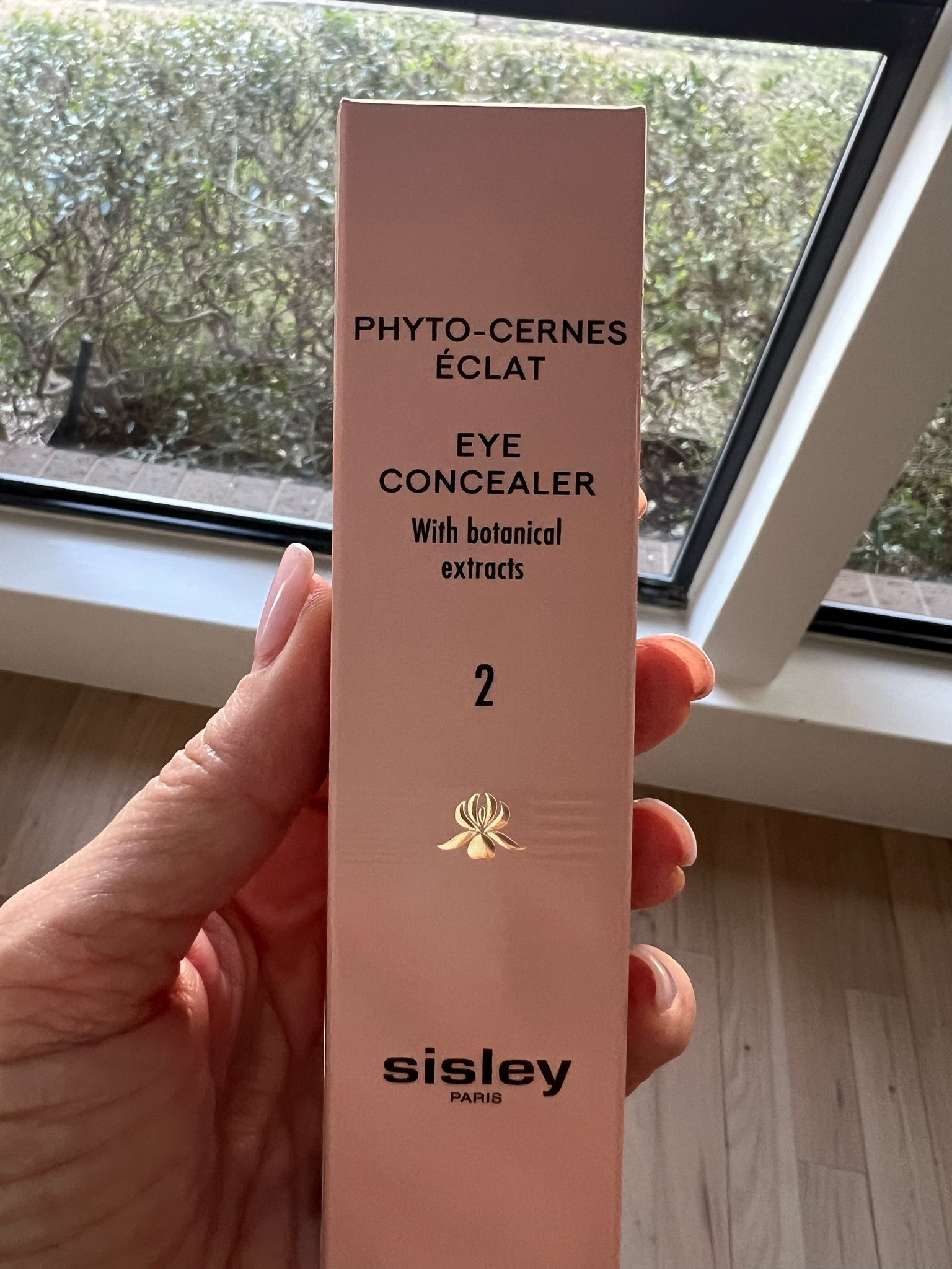 Concealer for mature skin! This gets five star reviews and comes with a brush. Pricey but worth it !

#LTKBeauty