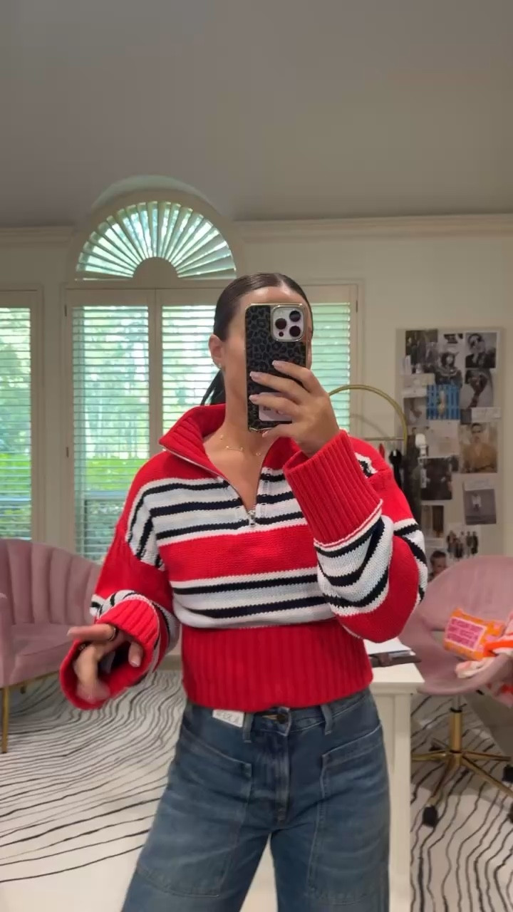 Not sweater weather here in Texas yet, but this one's too good to wait on. The J.Crew Tiny Rollneck is exactly what I want the second there's a hint of a cold front — fitted, a little retro, and it'll layer under literally everything come fall. Getting it now so it's ready the second temps drop. 

 #LTKootd