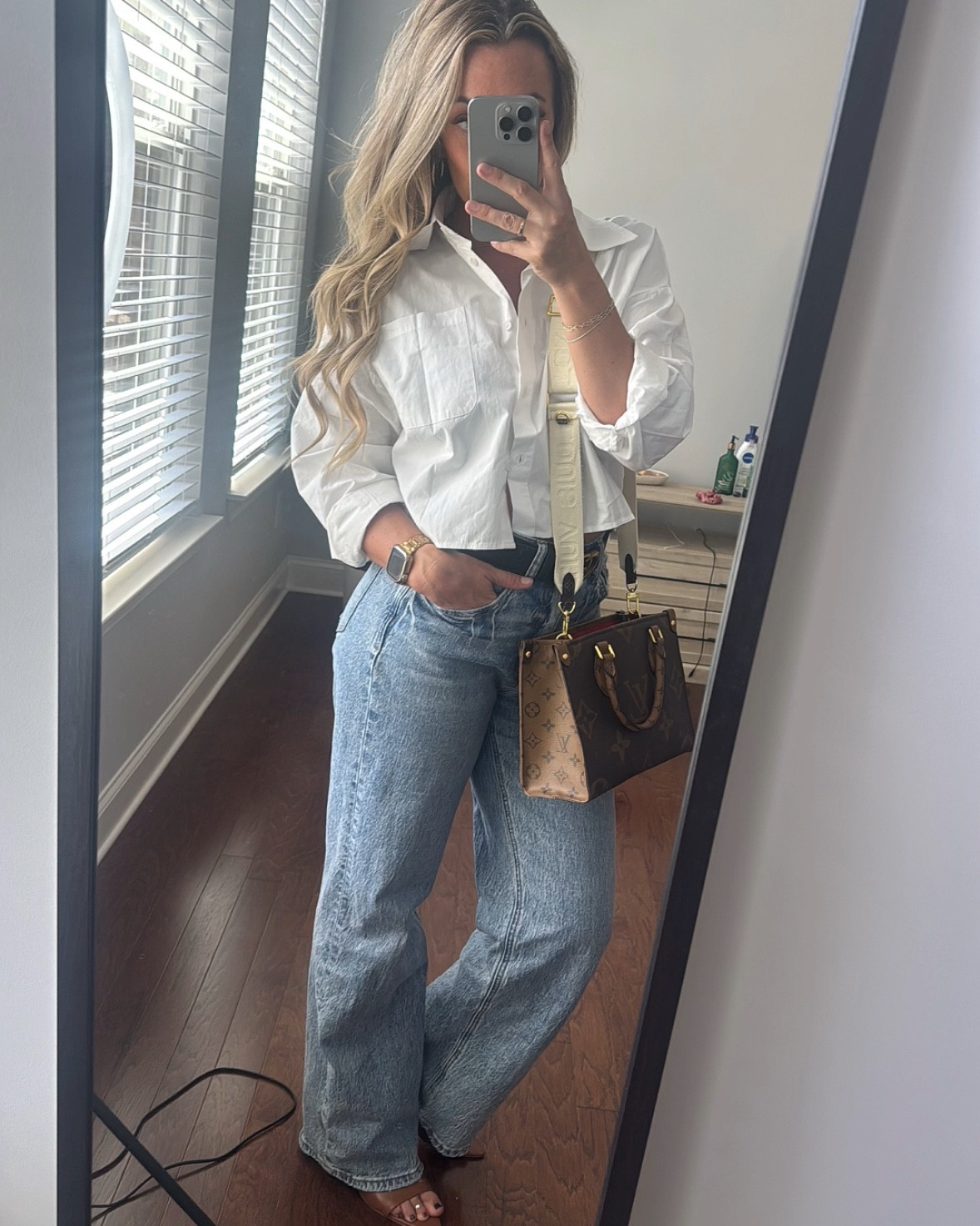 So glad i got the shirt in 2 colors cuz it’s that good! 😍 #datenight 

#LTKStyleTip #LTKShoeCrush #LTKFindsUnder50