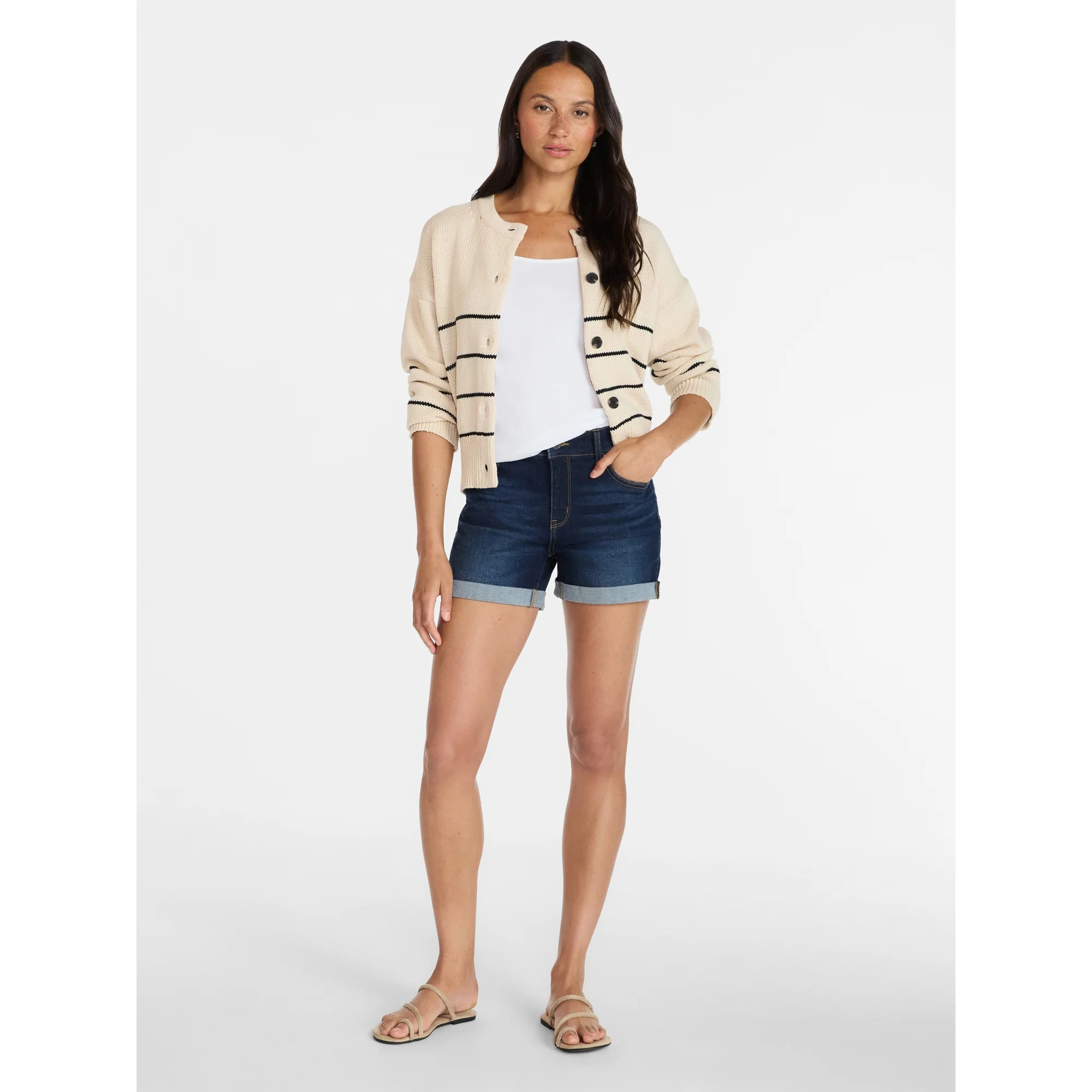 Time and Tru Women's Mid Rise Roll Cuff Denim Shorts, 4" Inseam, Sizes 0-20 | Walmart (US)