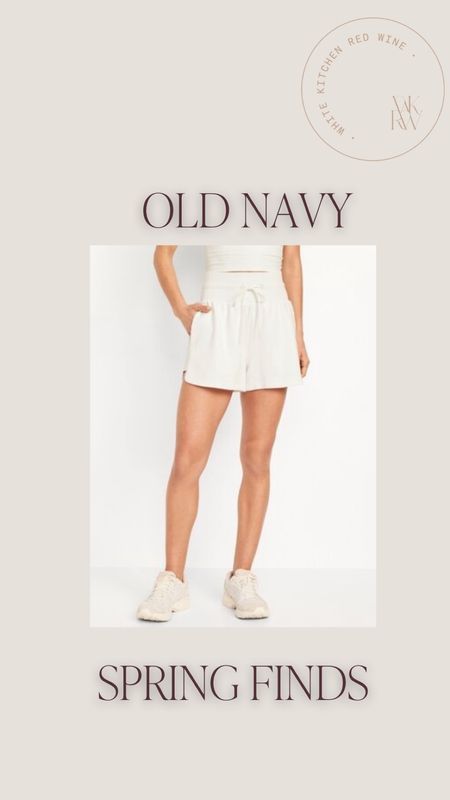 High waisted women’s athletic shorts from Old Navy! 

#LTKfitness #LTKfindsunder50 #LTKstyletip