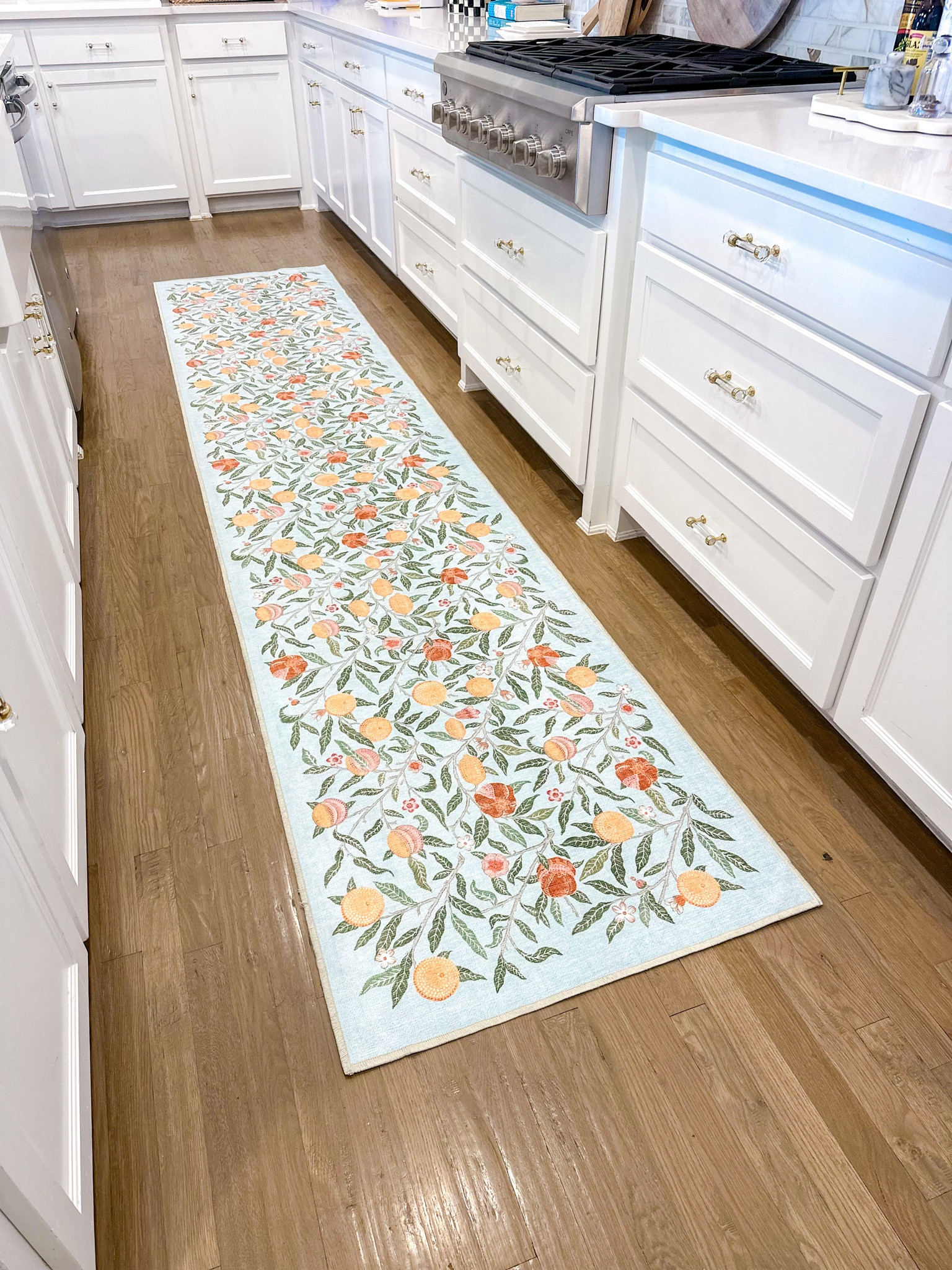 Washable runner with pretty colors ❤️