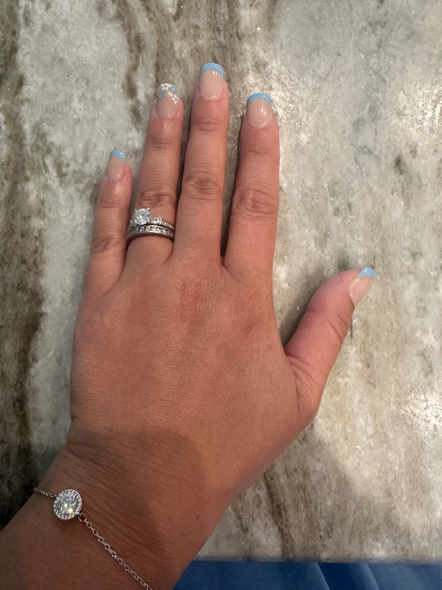 New spring nails 💅 press on nails. No glue 🤗 

#LTKBeauty #LTKStyleTip #LTKFindsUnder50