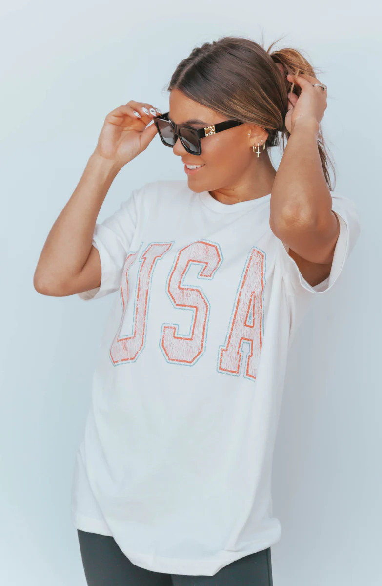 "USA" Off White Graphic Tee | Apricot Lane Boutique