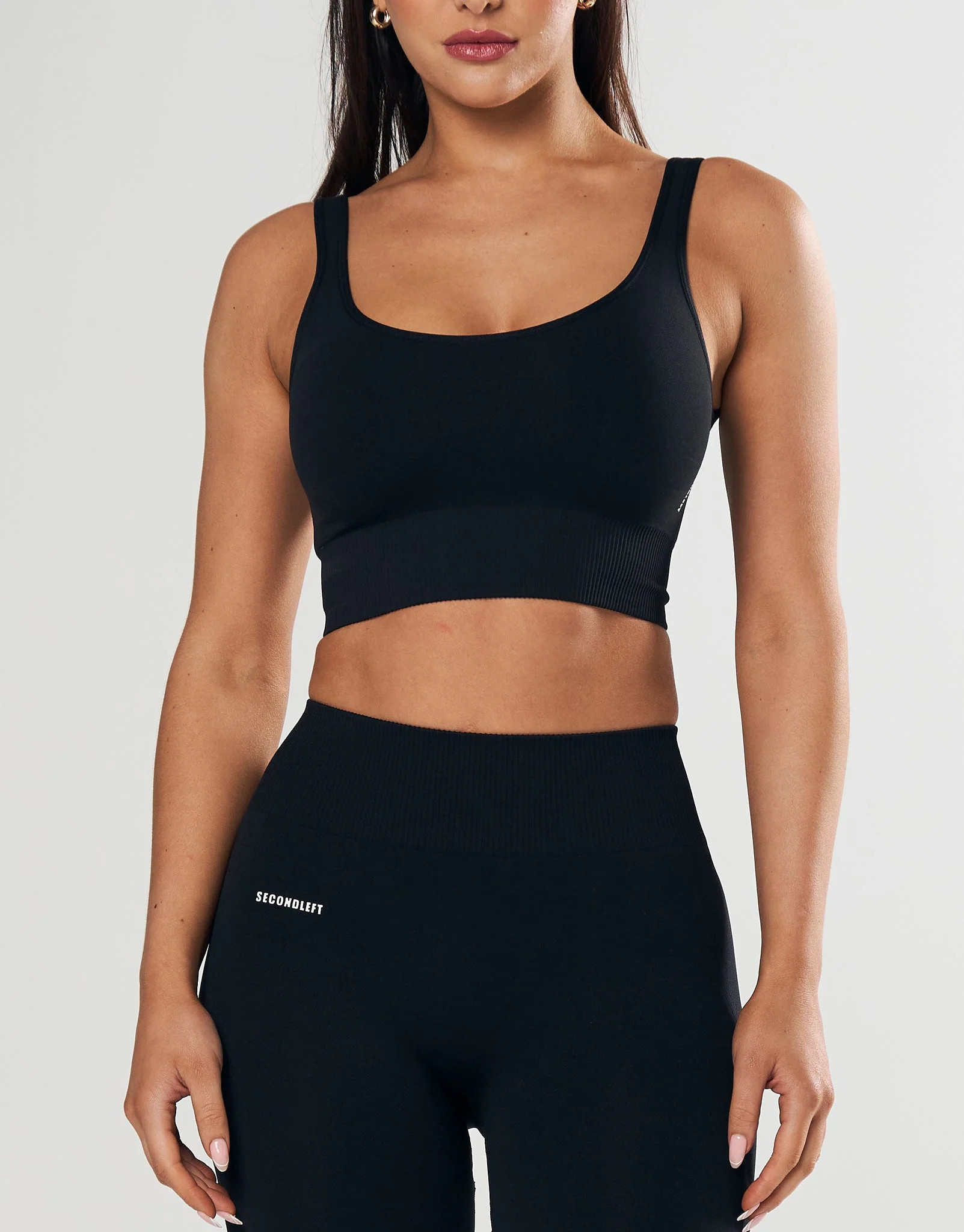 Seamless Low back Crop - Black | SECONDLEFT