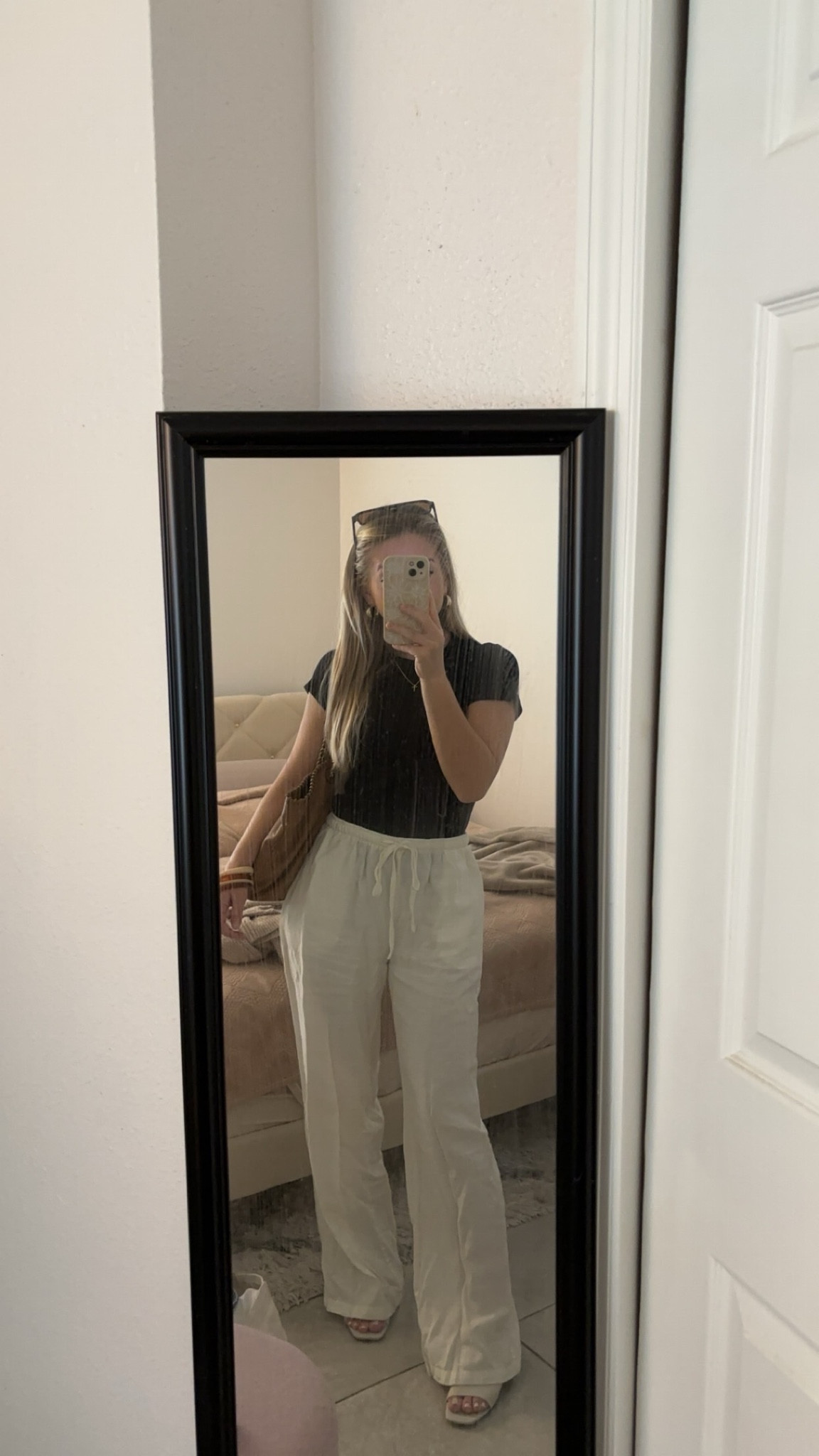 Casual tshirt and linen pants outfit🤍 tee is true to size and under $20 - wearing size xs! 

#LTKSaleAlert #LTKootd