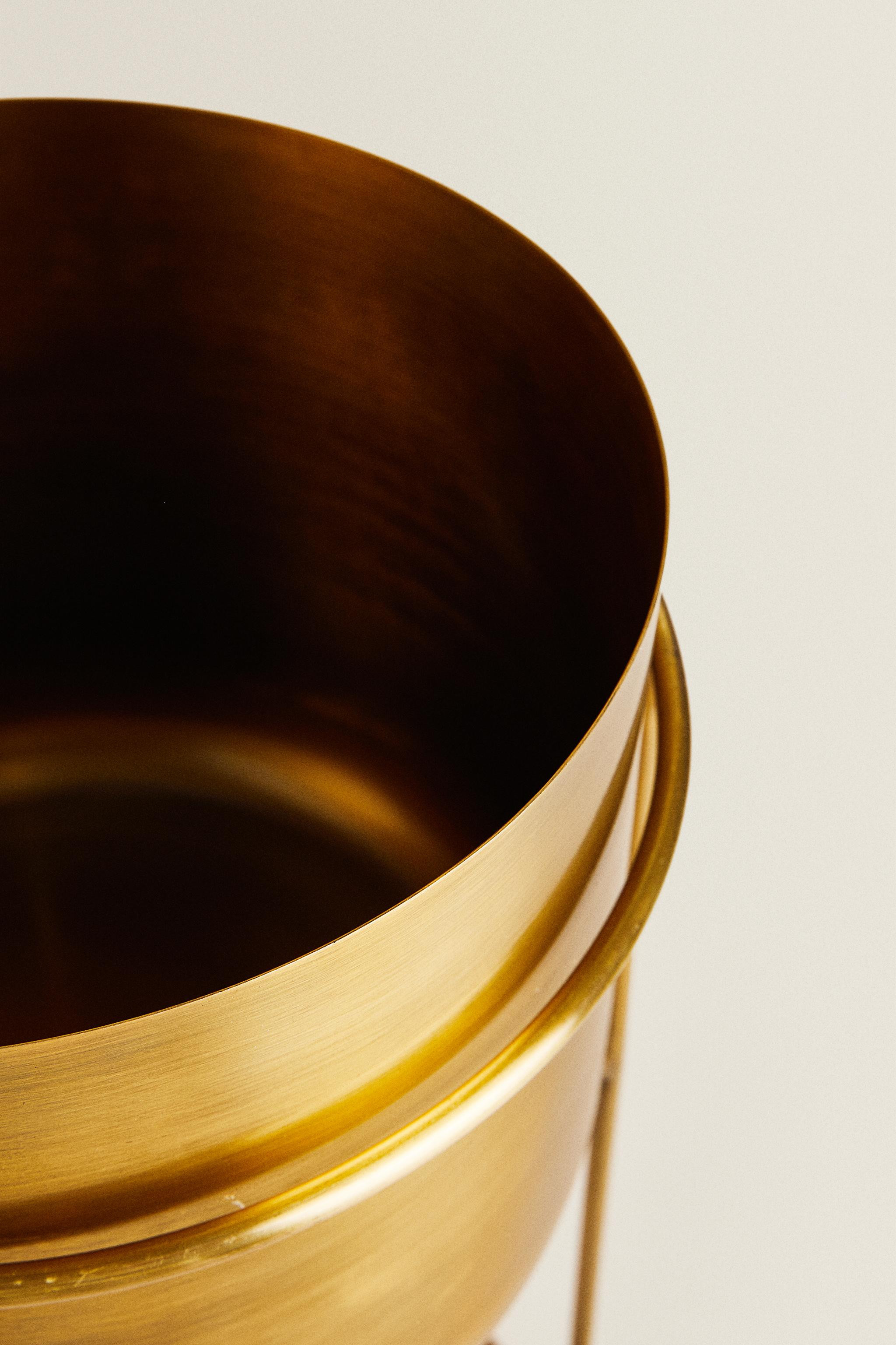 GOLD PLANTER | Zara US