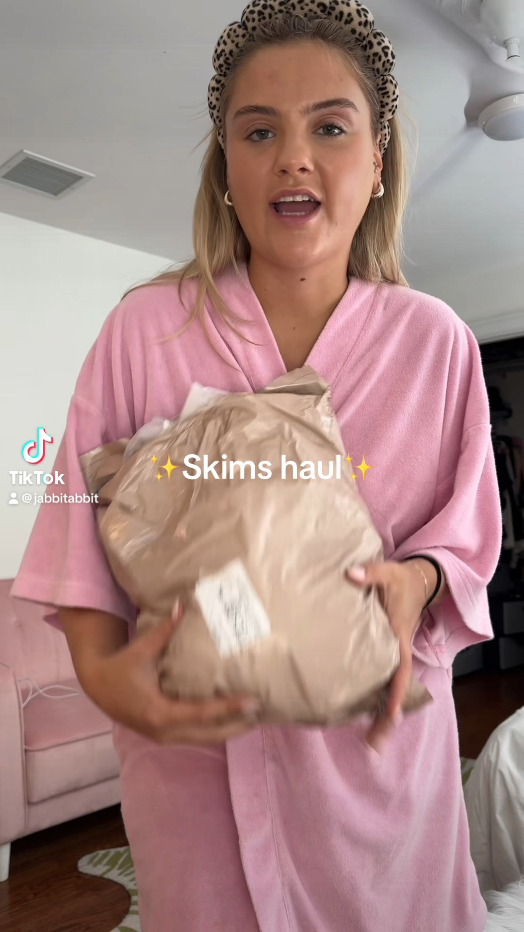 Skims haul!! 

#LTKSaleAlert #LTKVideo #LTKMidsize